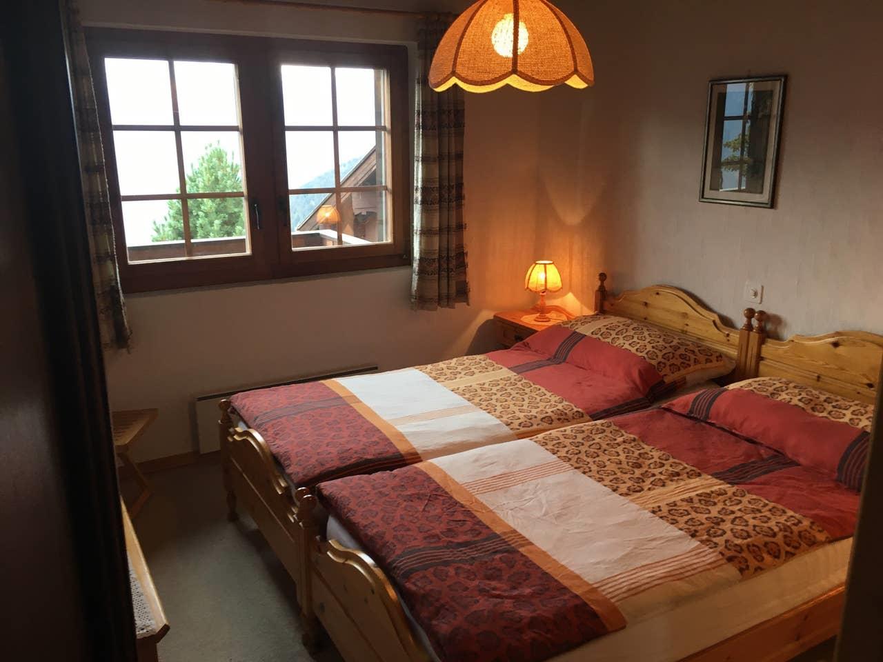Vieux Valais B Hoelper - Schlafzimmer