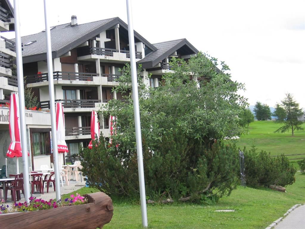 Riederhof A 336 3. Stock - Aussenansicht