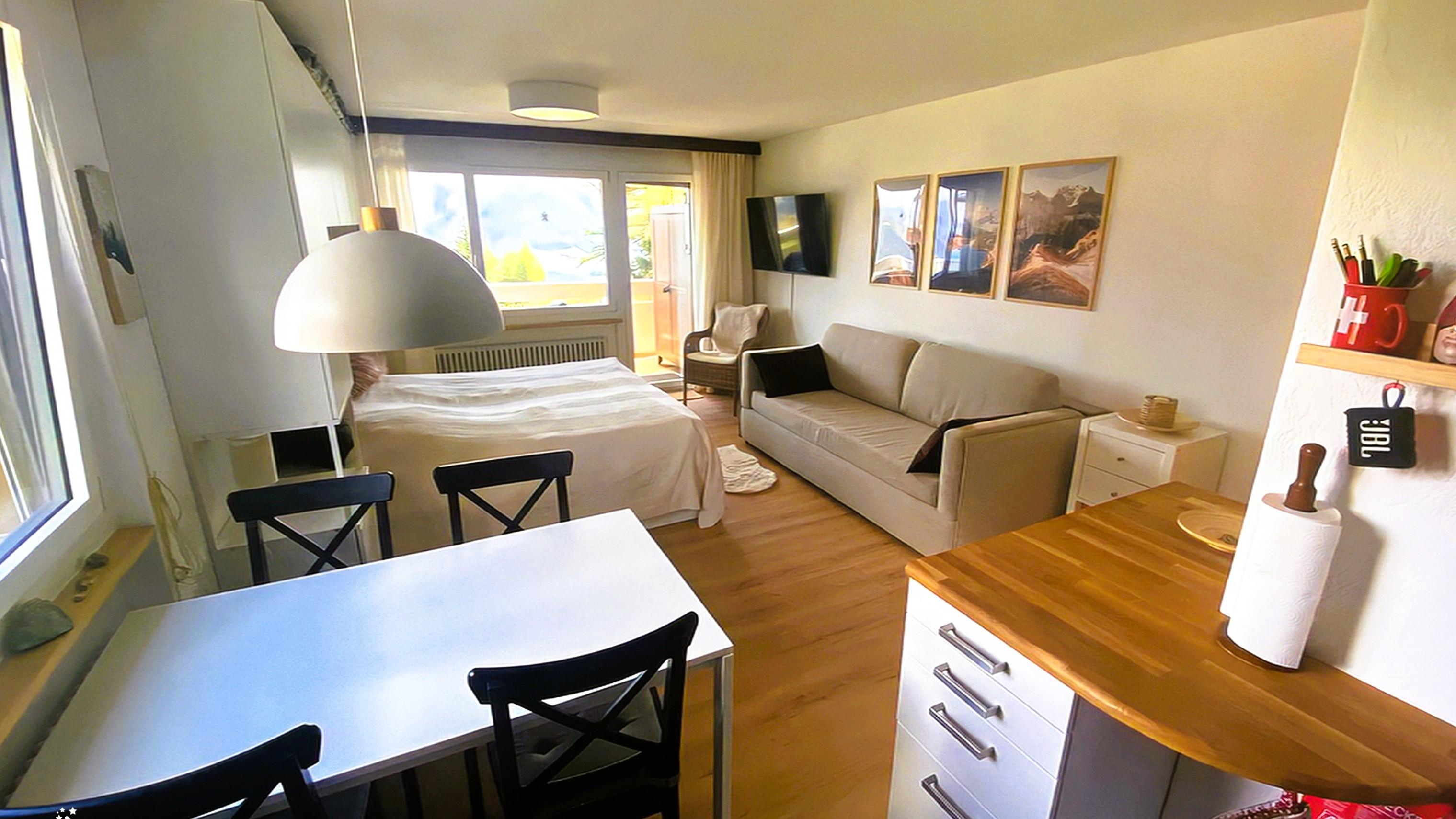 Alpenhaus 1. OG Süd - IMG-20250904-WA0008-Color-Restored-Enhanced