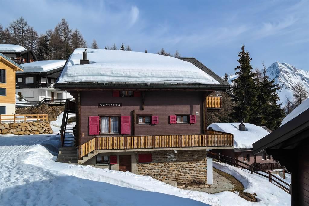 Olympia 2 Zimmerwohnung - Aussenansicht West 1