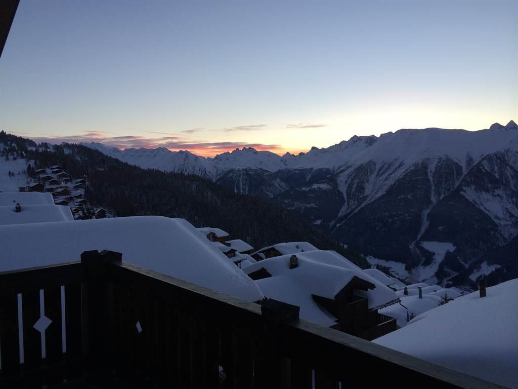 Hale-Bopp DG - Vor dem Sonnenaufgang in Richtung Osten