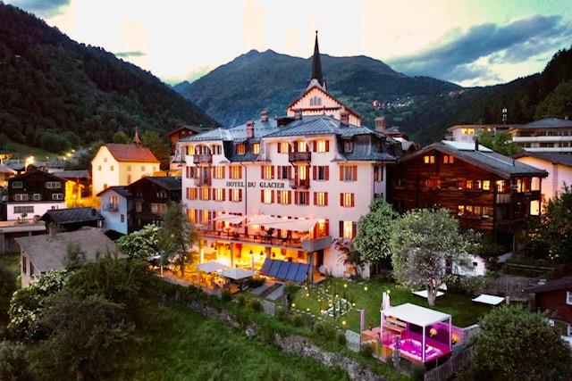 Le Vieux Hotel du Glacier et Poste - 57cc75cb-0b3d-49b4-9ad6-ea86cf86b1d7