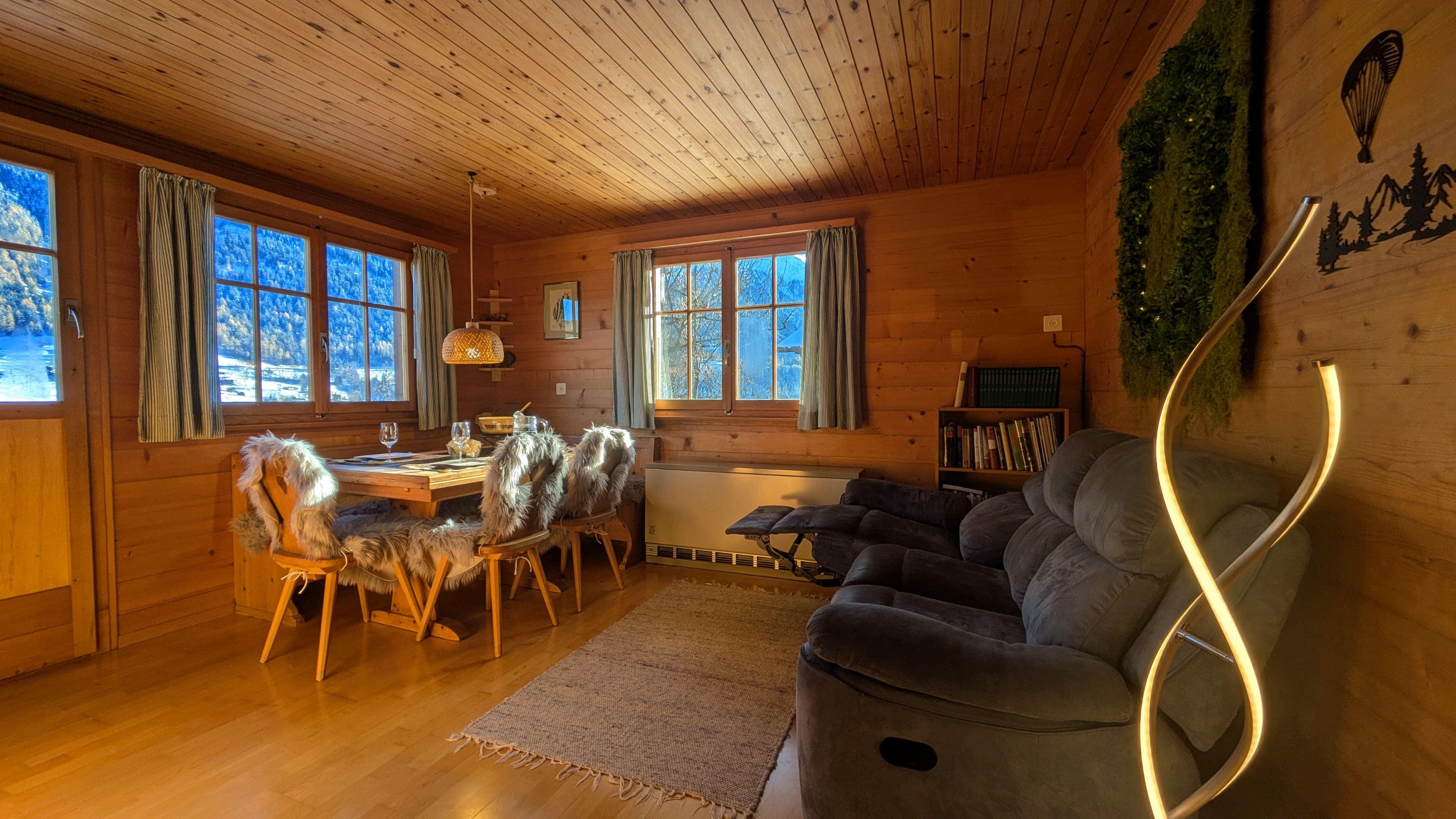 Ember - PXL_20251129_131509137-EDIT