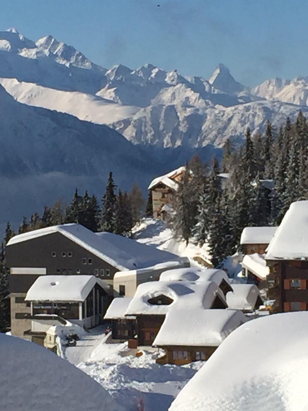 Aster 3. Stock Süd - Blick vom Balkon