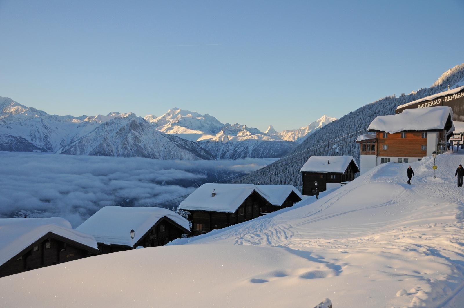 Emilio 3. Stock West - Haus Emilio 3. Stock West -Ausblick Süd-Westbalkon