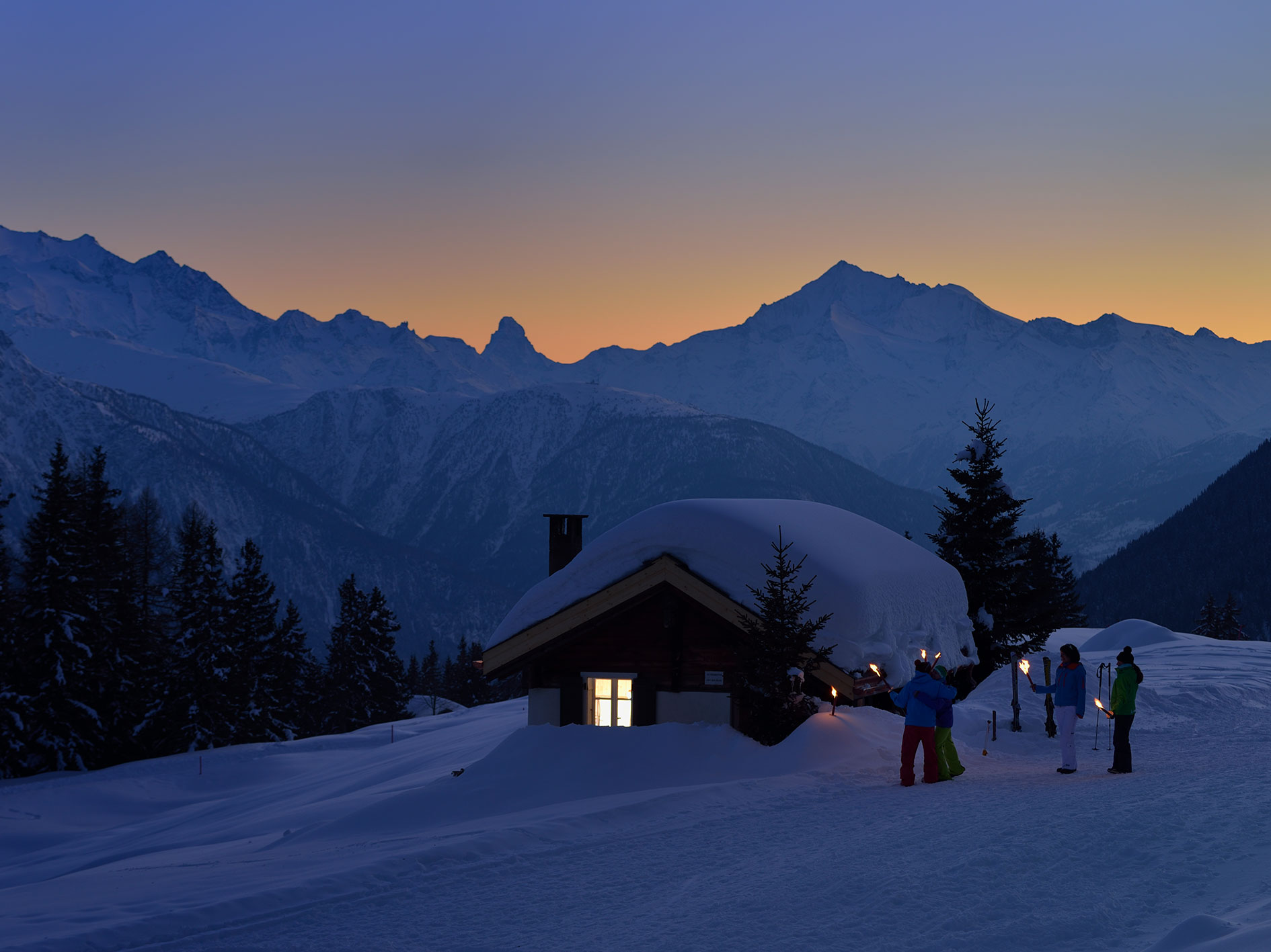 mys-Gratzug: Schneeschuhwanderung im Mondschein auf der Riederalp-Abenstimmung Riederalp