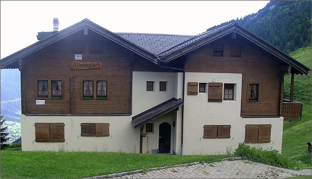 Almenrausch 2. OG Süd-Ost - Aussenansicht Sommer