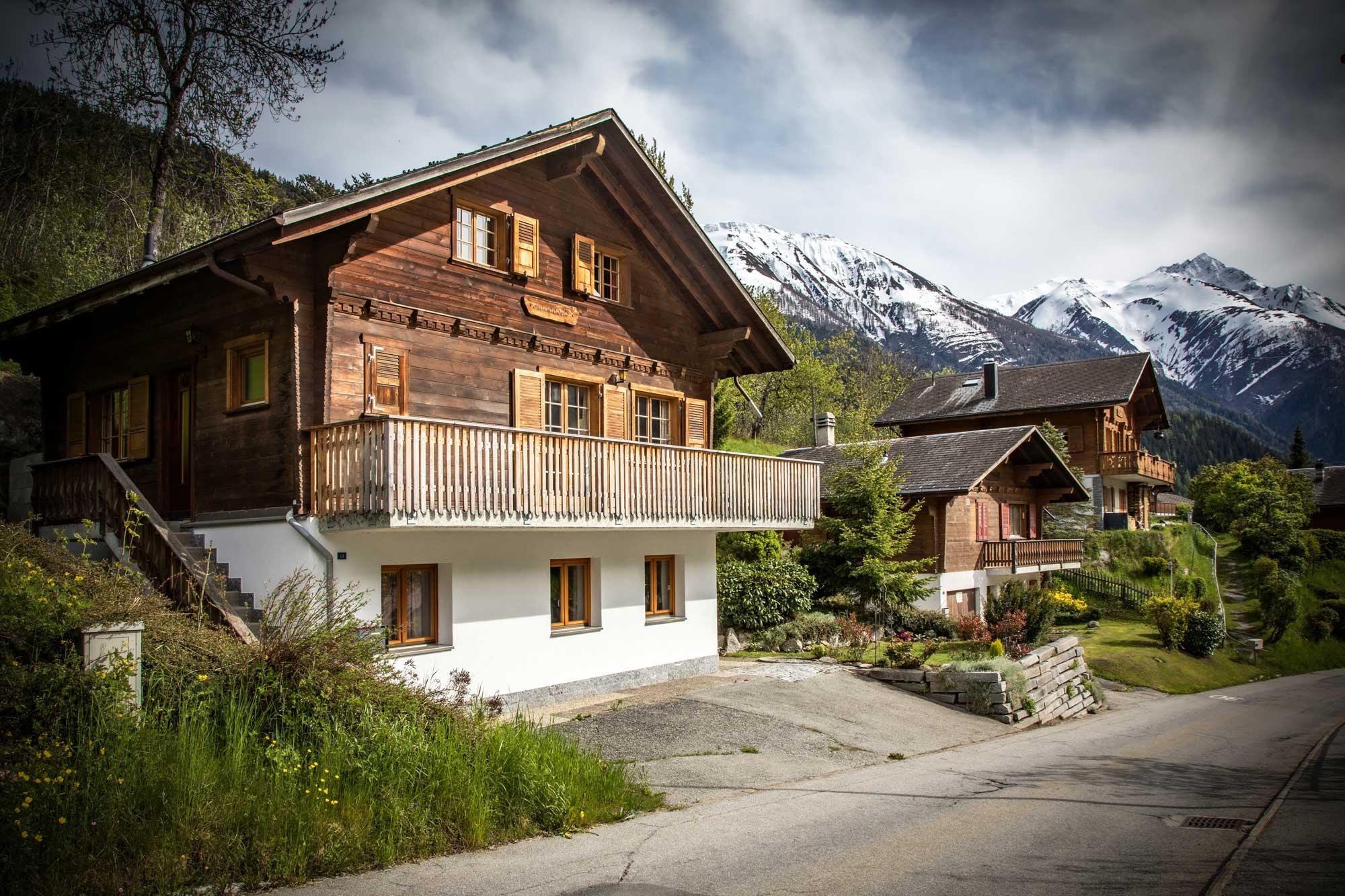 Annabelle OG Süd - fiesch_chalet-annabelle_ferienwohnung_aussenbereic