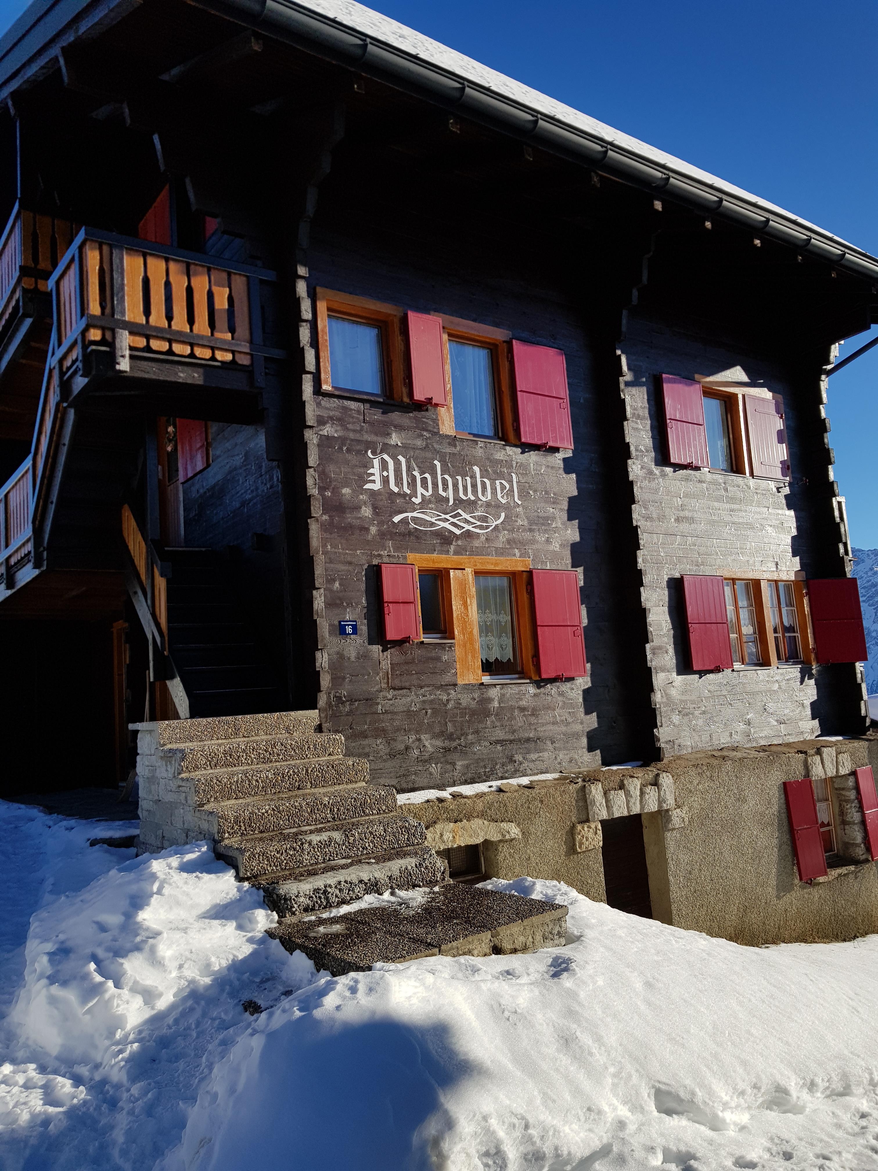 Alphubel 1. OG West - DCSN3551