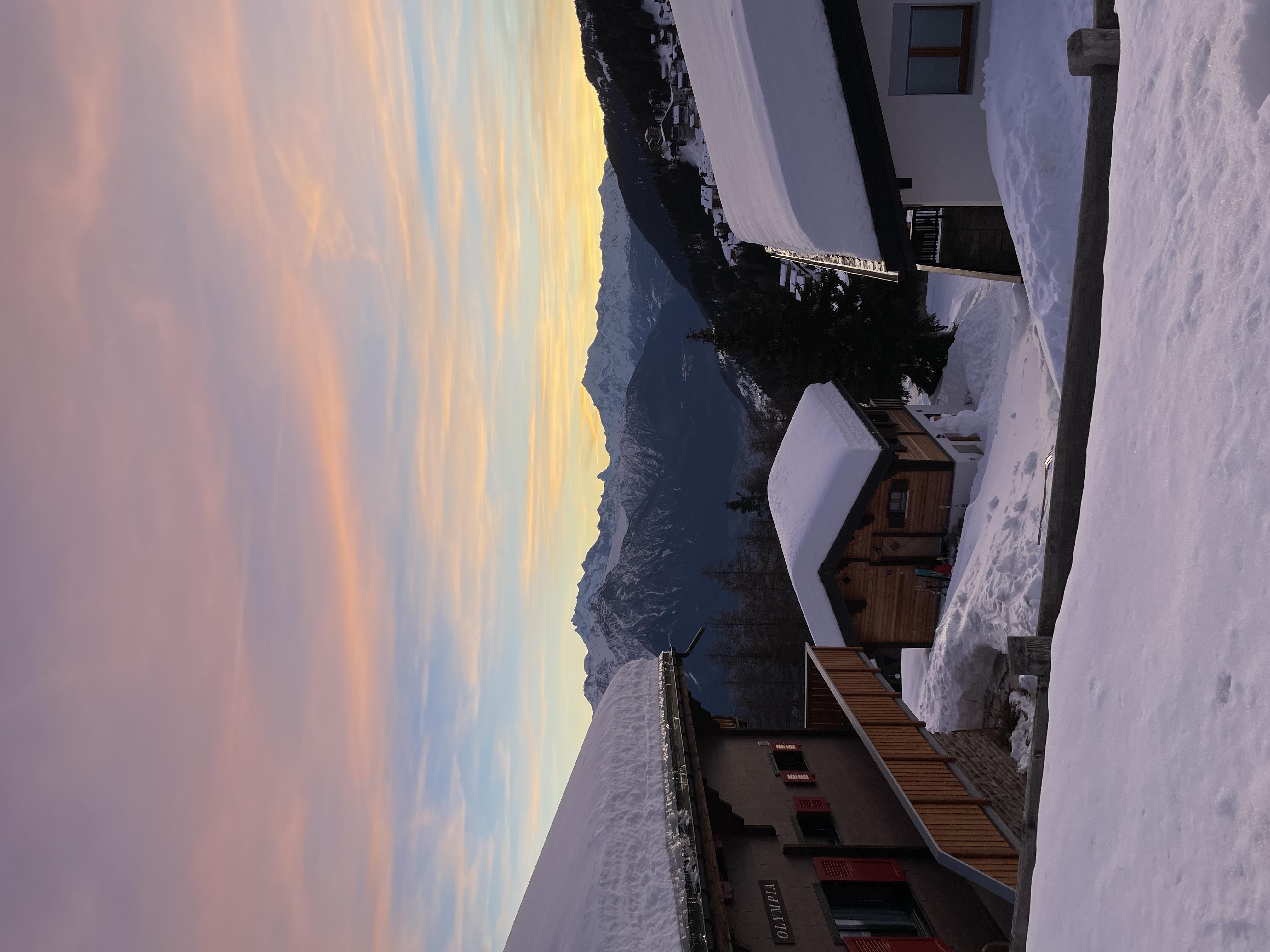 Olympia 1. OG West - Aussicht Chalet Olympia Winter