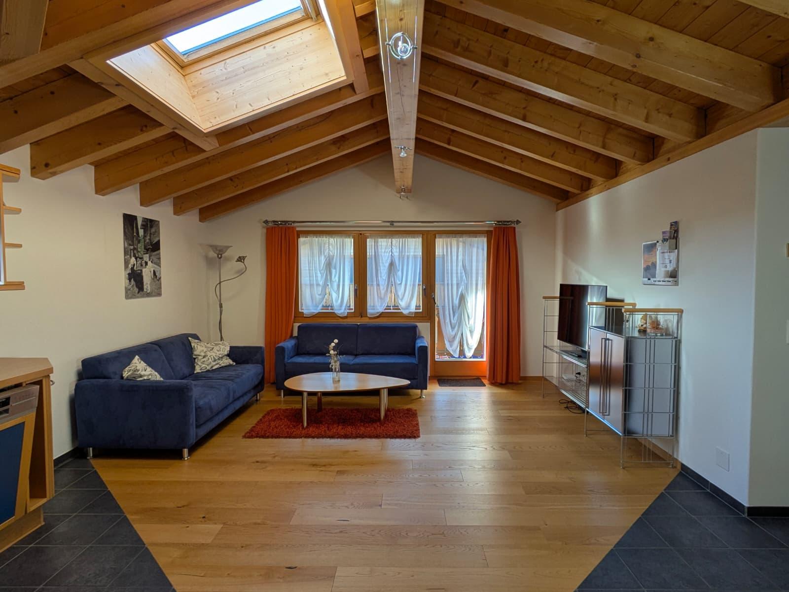 Schönegg DG Nord - Wohnzimmer