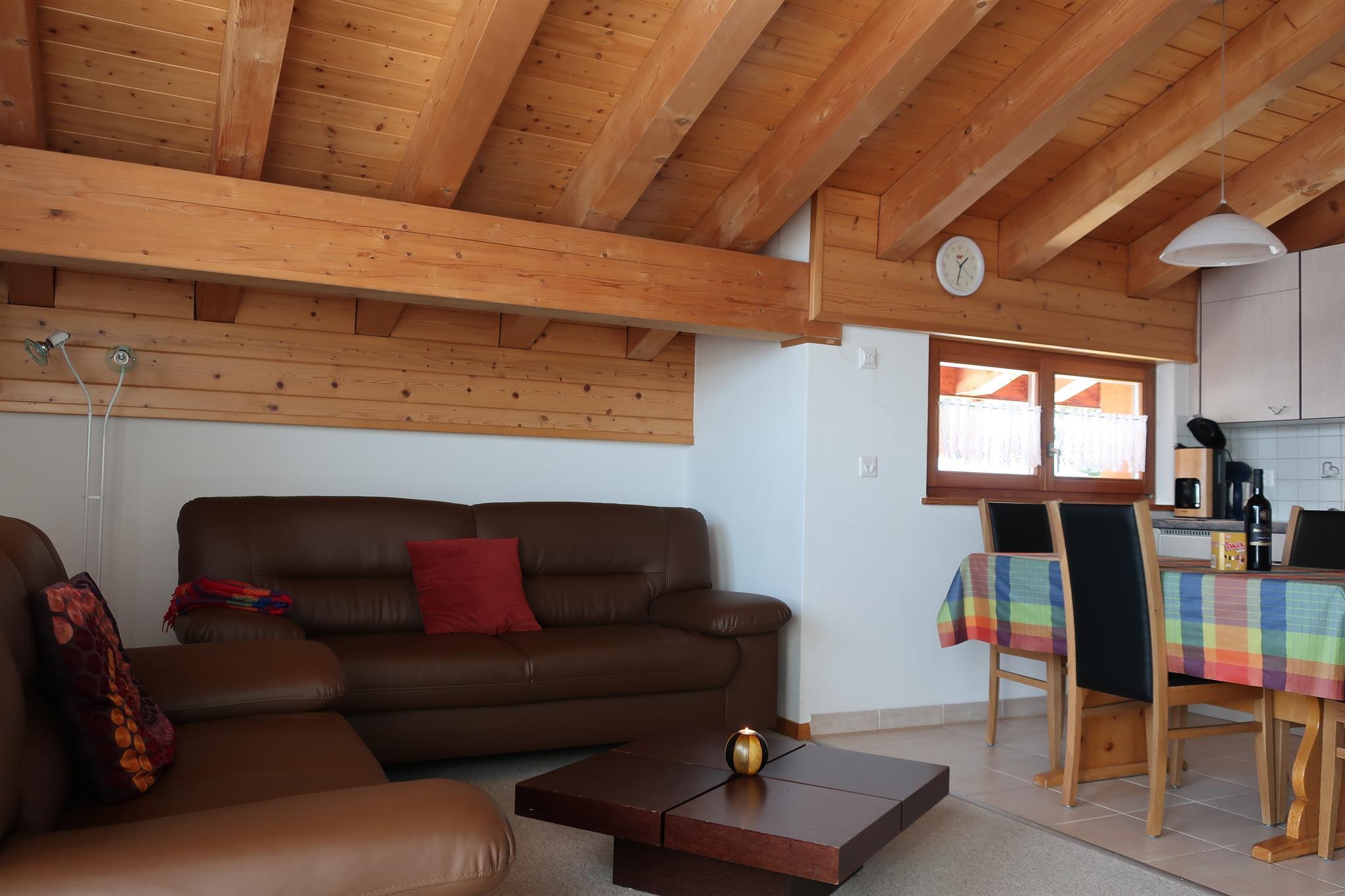 Farfalla DG - Wohnzimmer mit Küche