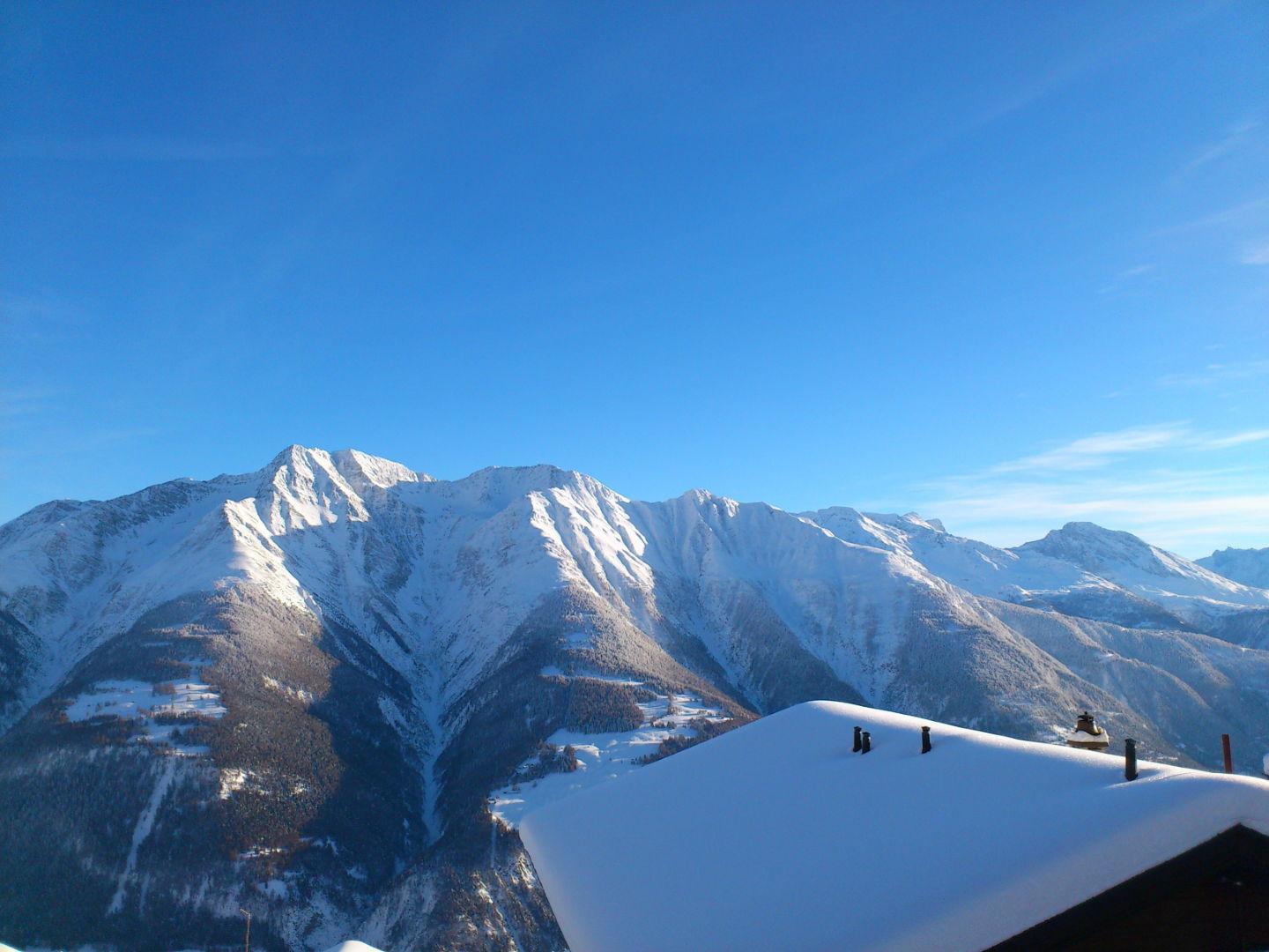 Anneliese Parterre - Bergkulisse