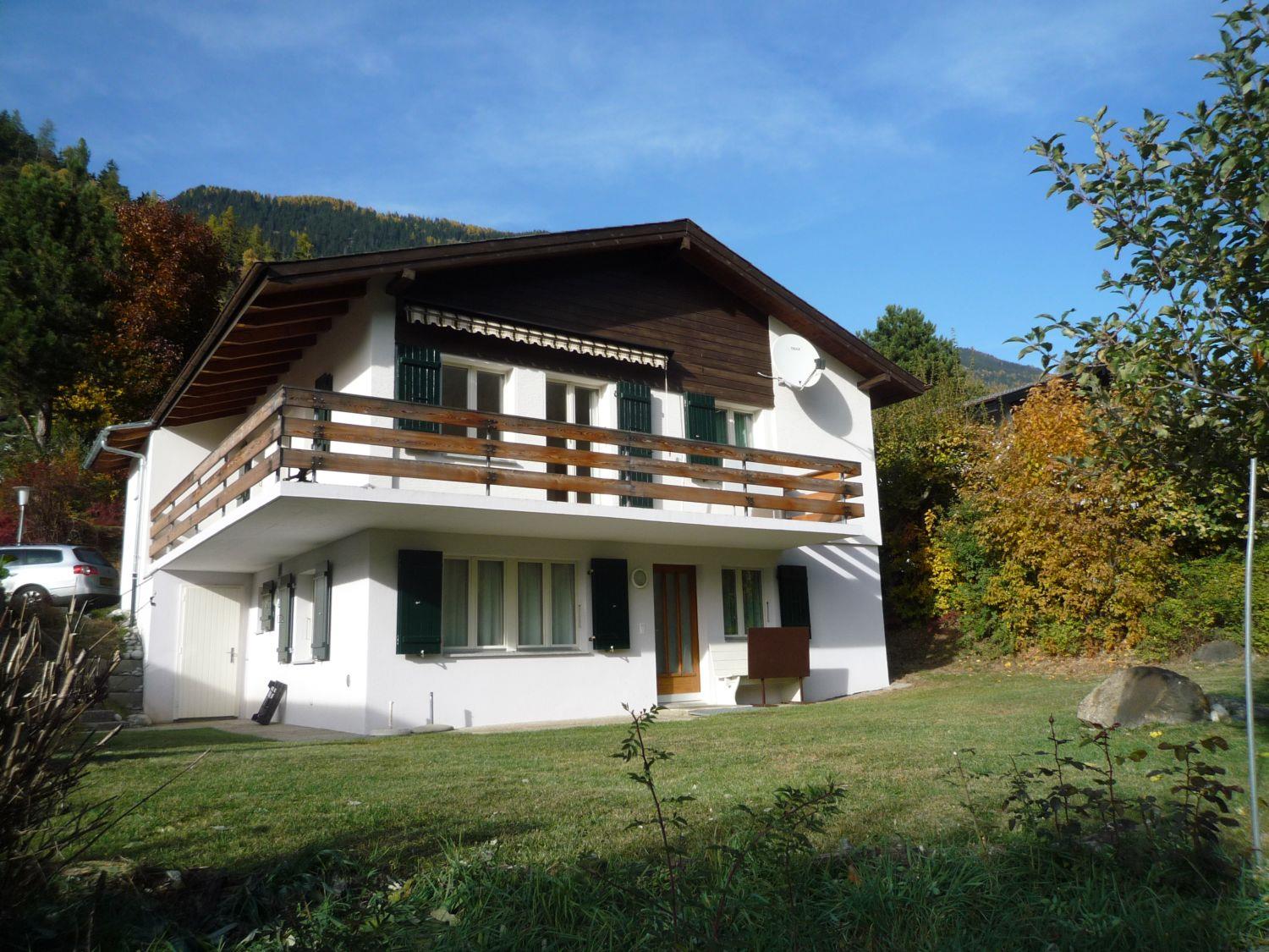 Birchli OG - Aussenansicht Sommer Talseite