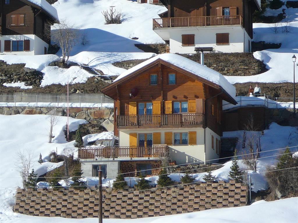 St. Nicolas EG - Aussenansicht Winter