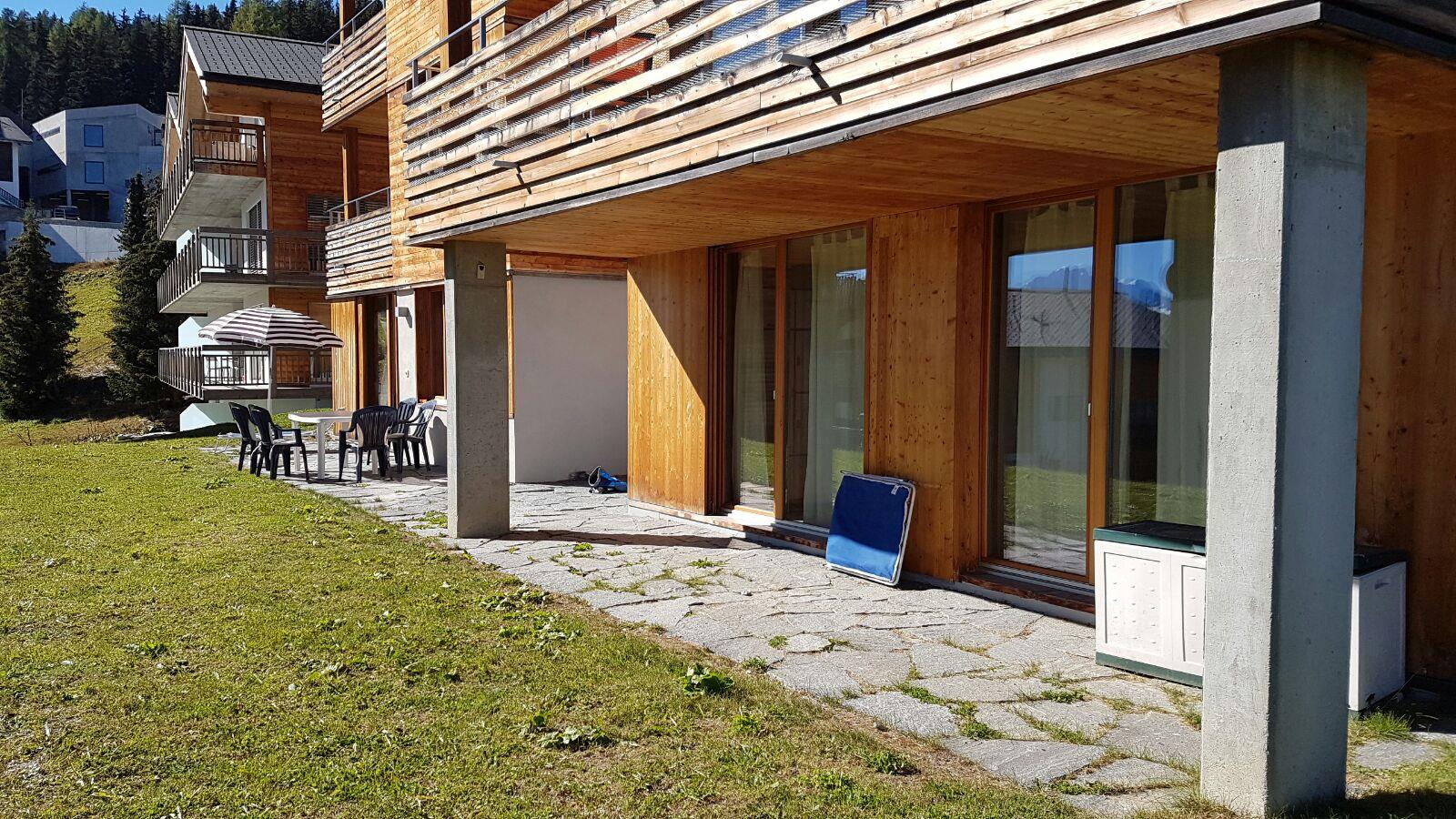 Perle des Alpes (Rusch) - Wohnung Aussenansicht 2