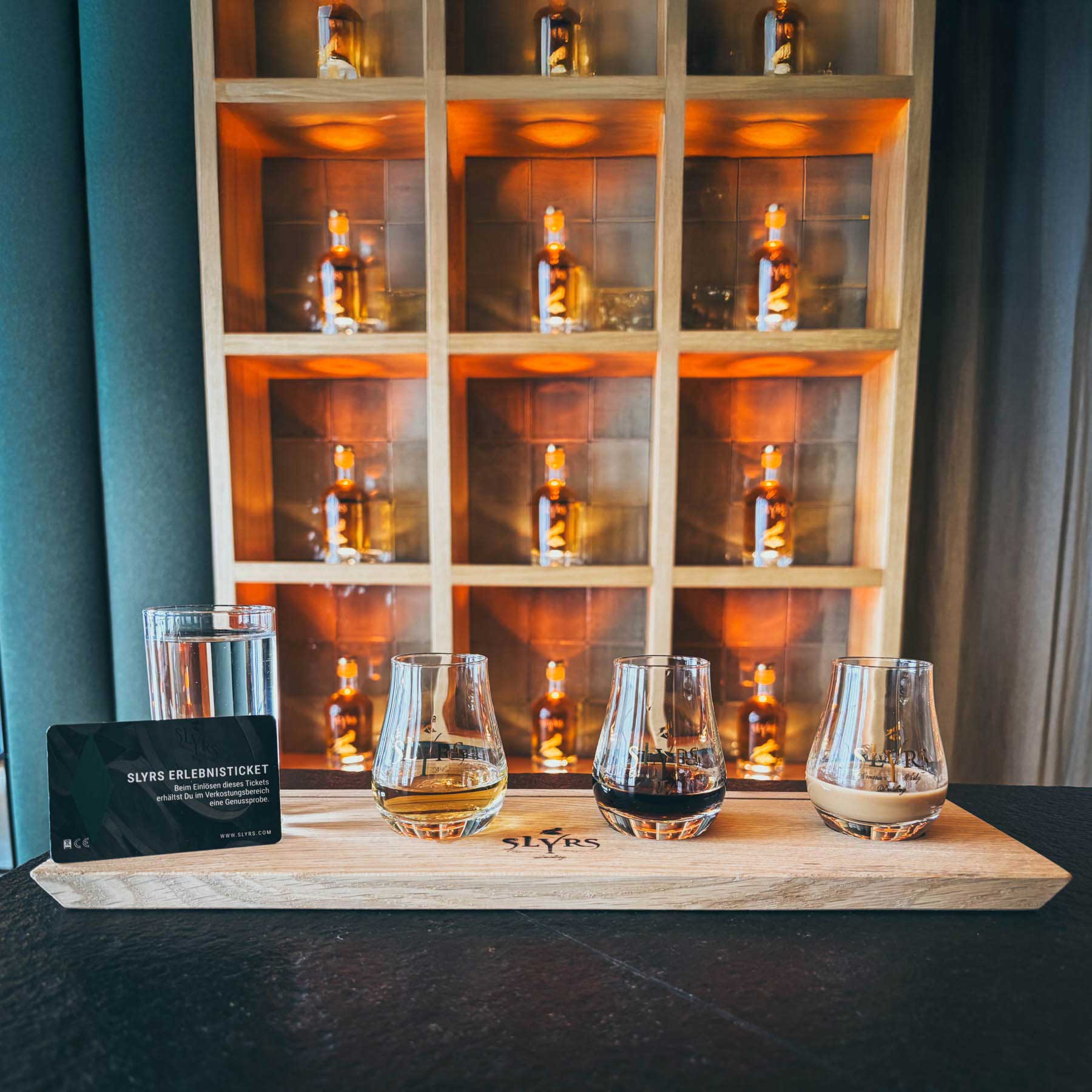 Slyrs Verkostung Dreierlei Liquer