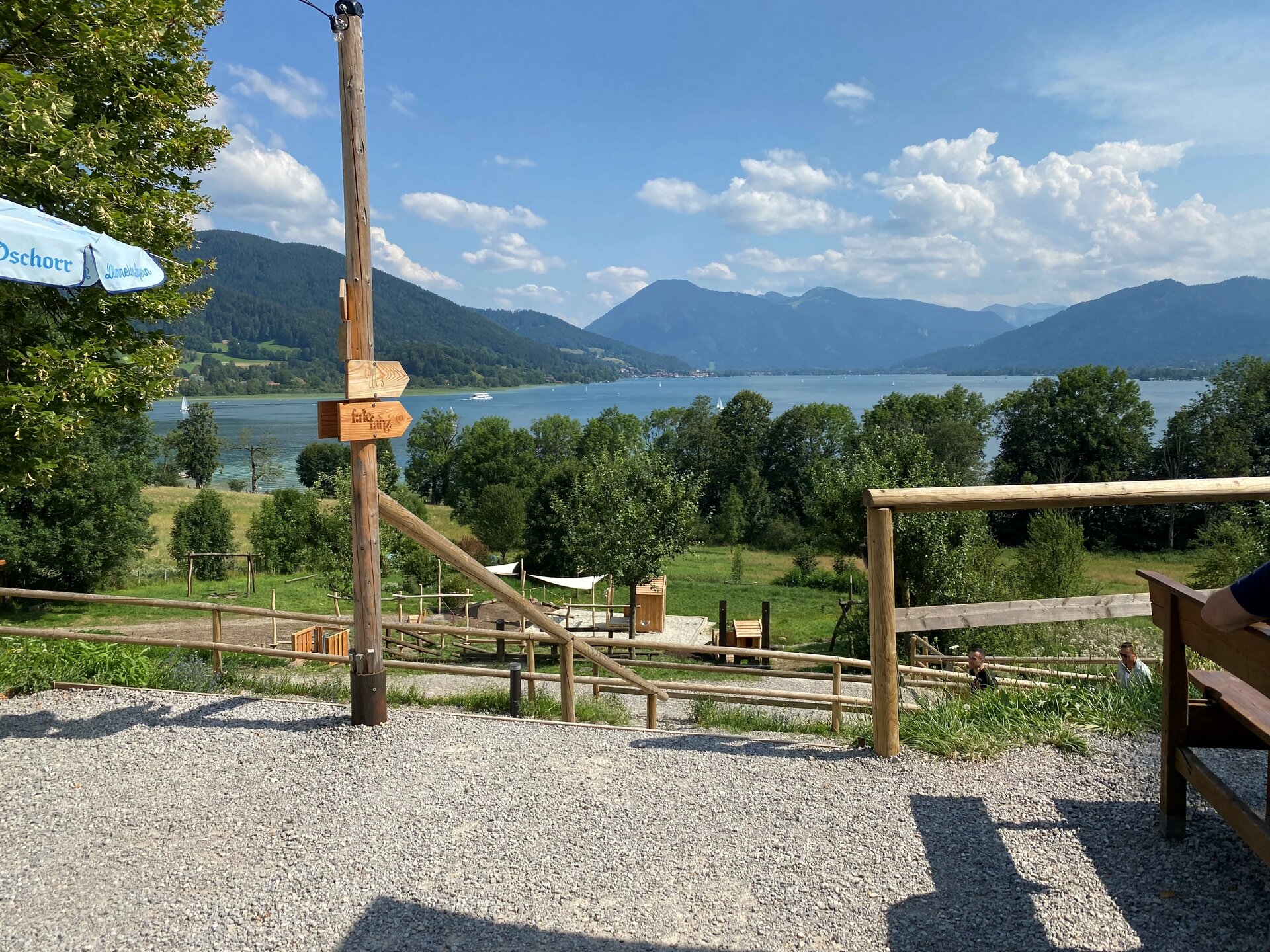 Panorama Biergarten auf Gut Kaltenbrunn
