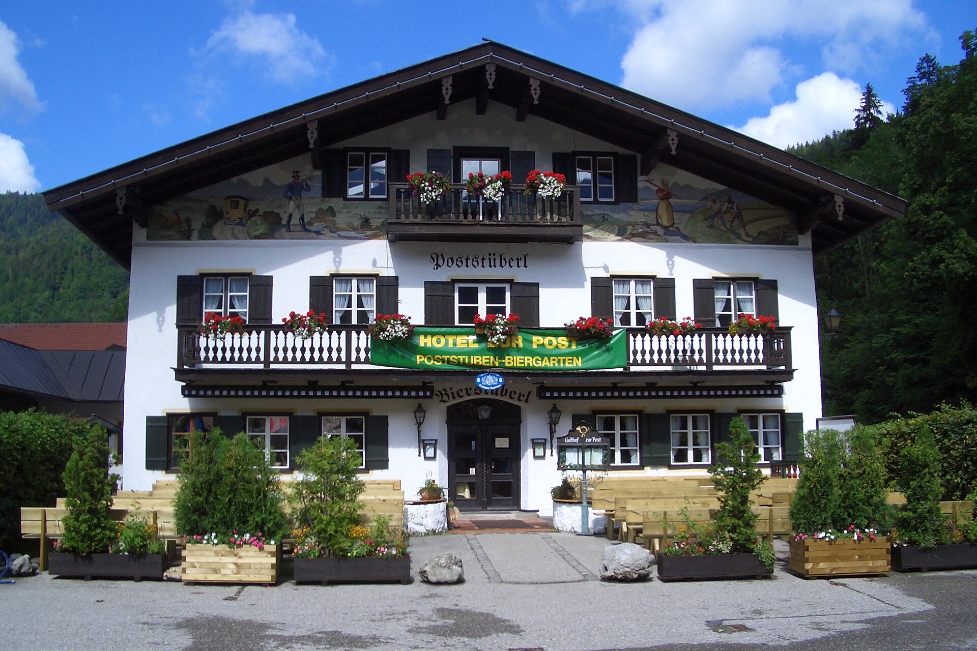 Blasmusik - Konzert im Biergarten vom Hotel zur Post