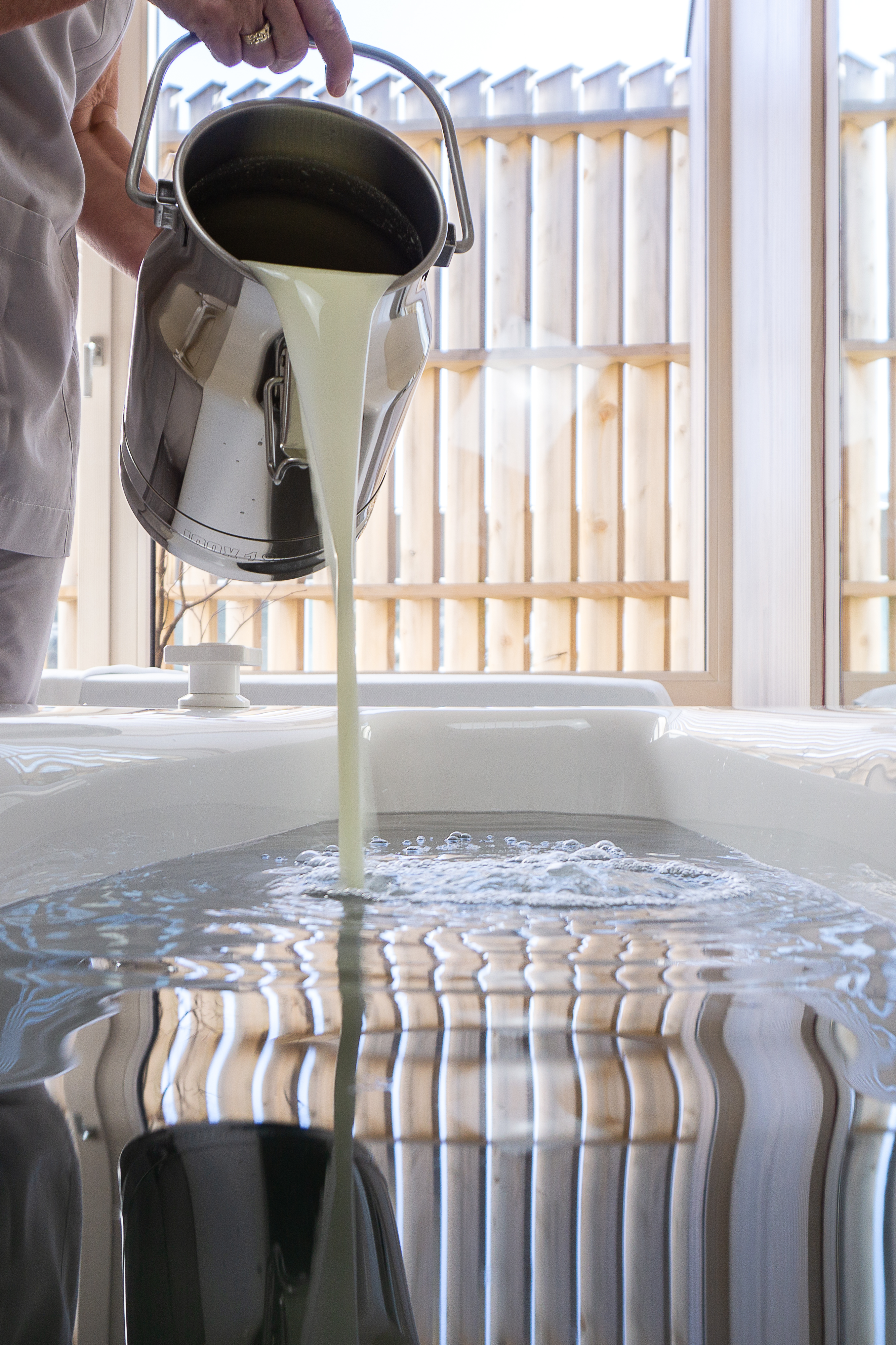 mys-Jodschwefelbad - Anwendungen-Molkebad