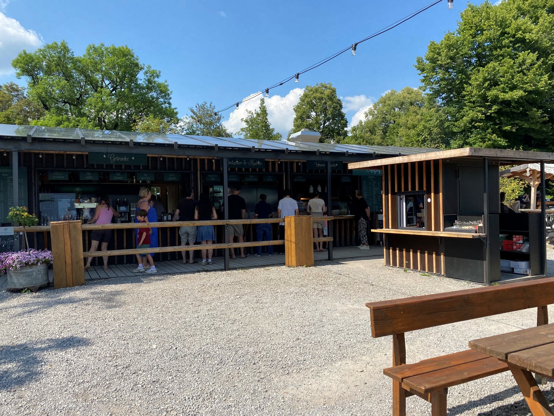 Panorama Biergarten auf Gut Kaltenbrunn