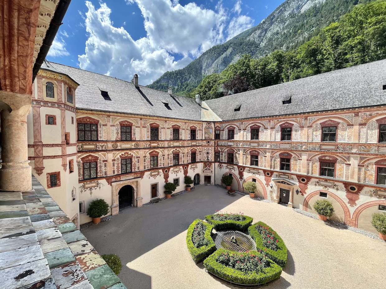 mys-Schloss Tratzberg Jenbach-Innenhof Schloss Tratzberg