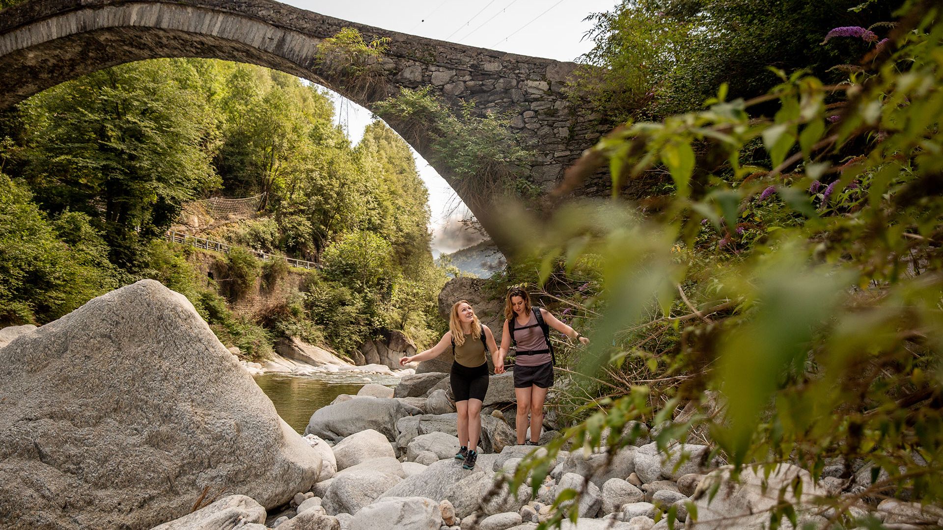 DomodossolaHit Ausflüge mit dem Zug