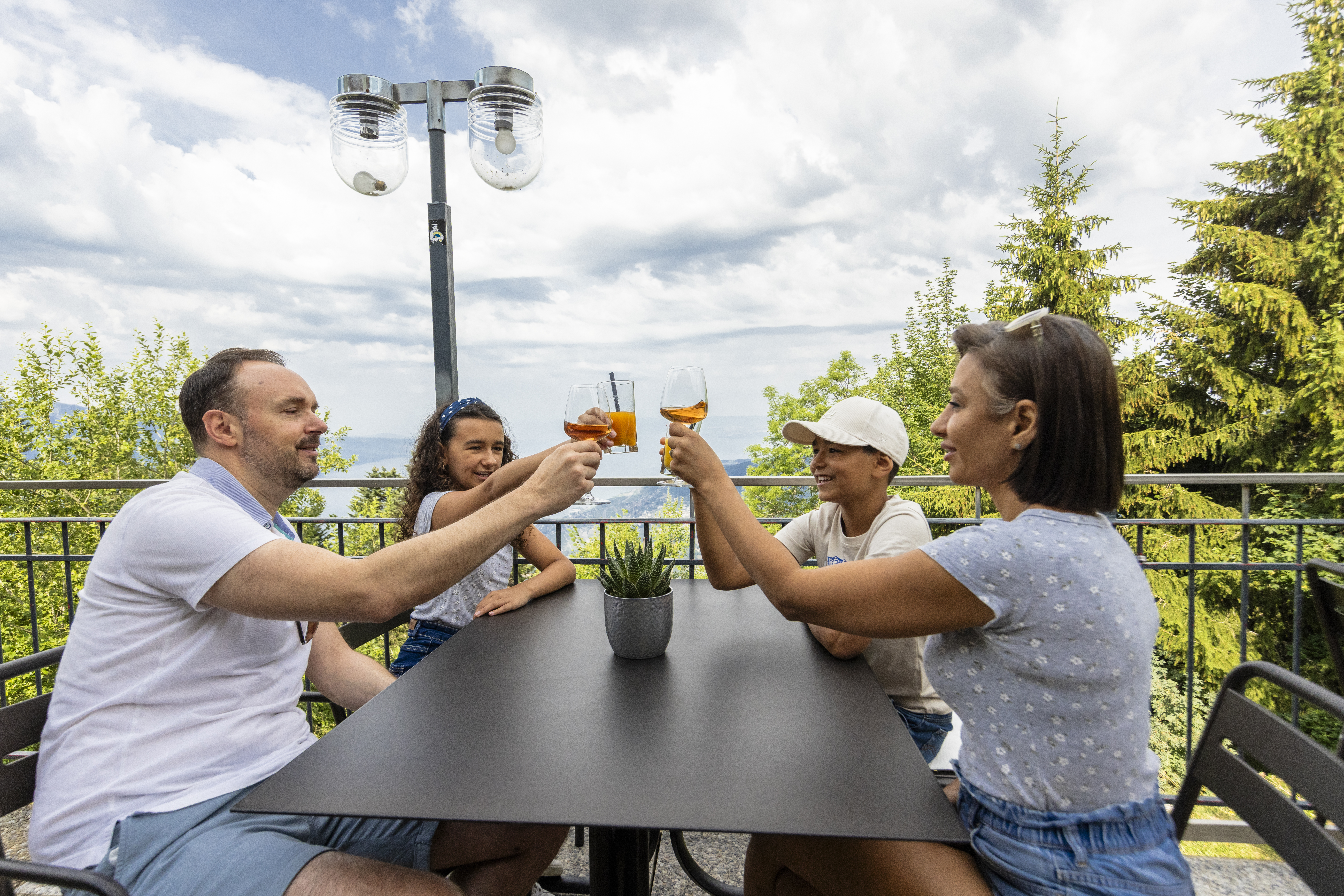 Restaurant Pléiades terrasse 001