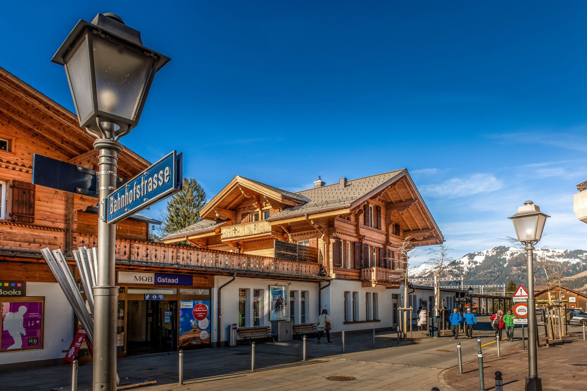 Gare de Gstaad