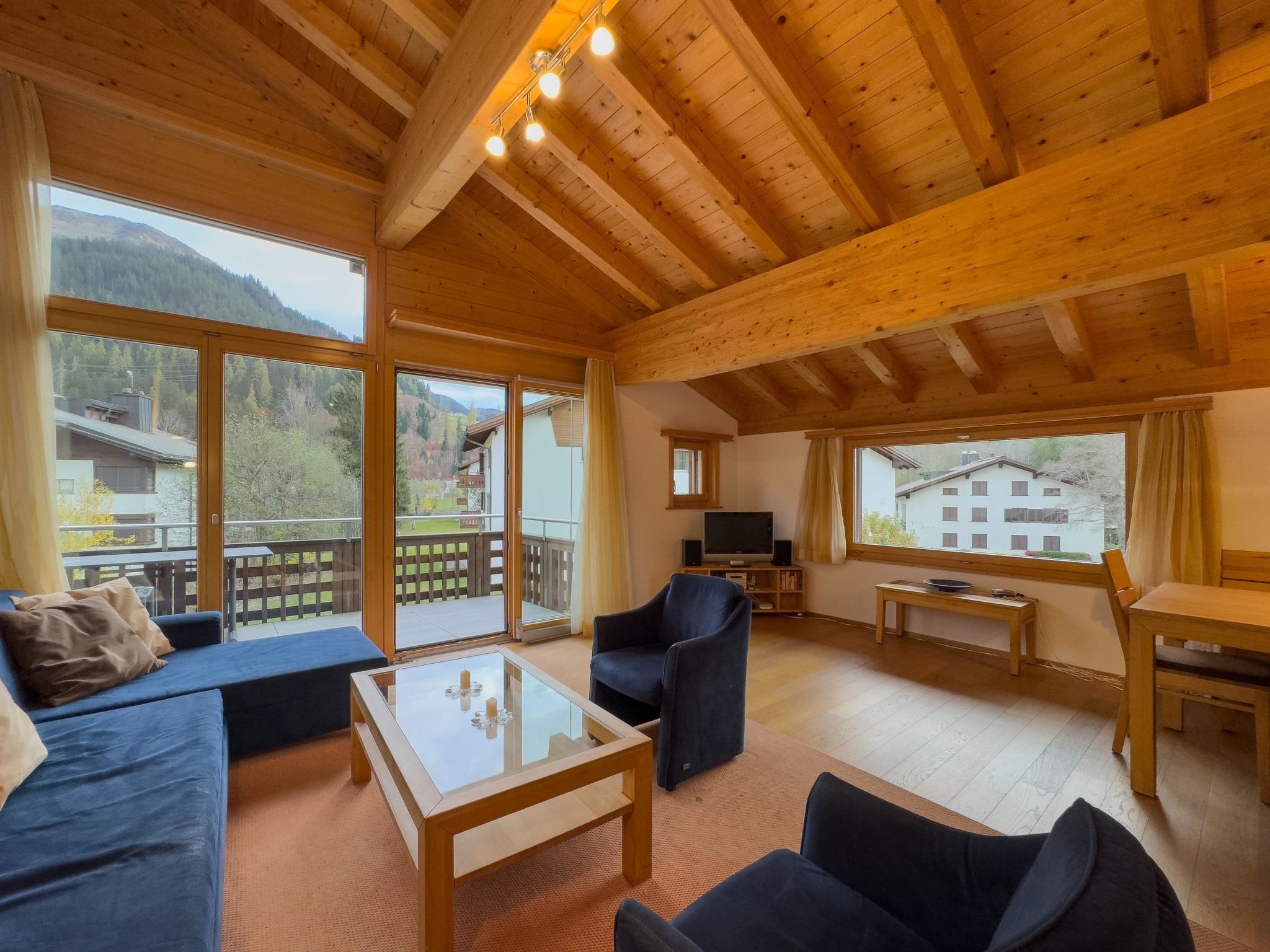 interhome-Bergparadies im Laub B5 Appartement/Fewo, Dusche oder Bad, WC 3½-Zimmerwohnung