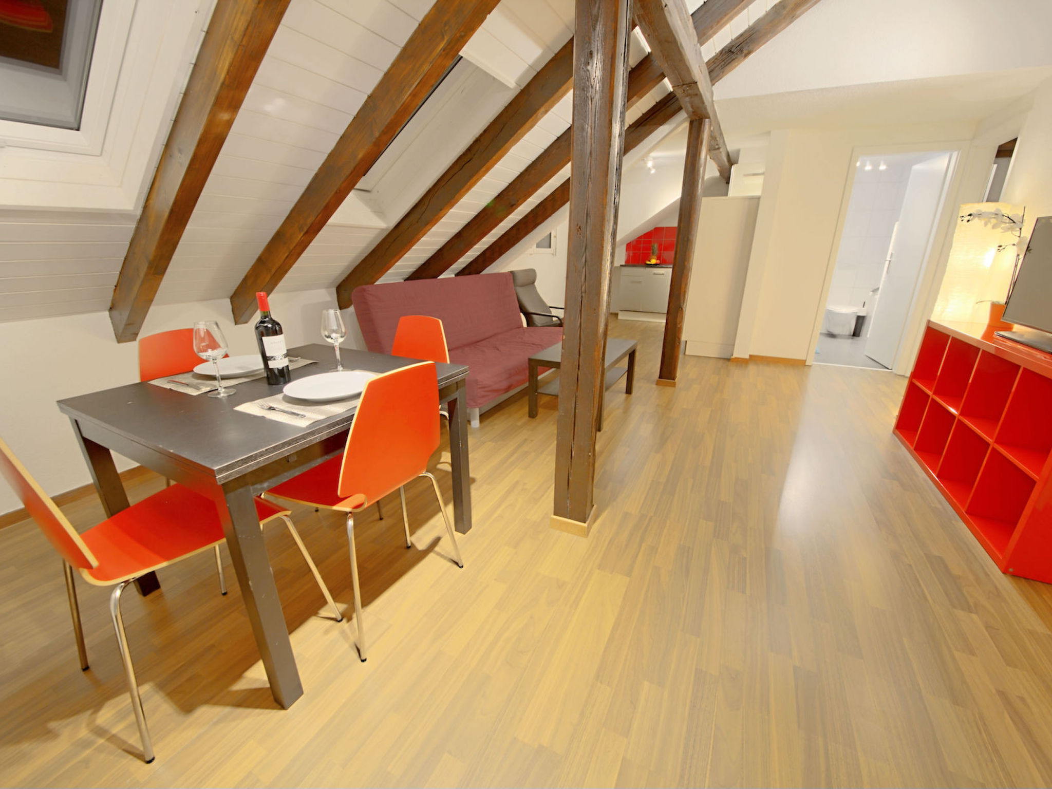 interhome-ZH Strawberry - Oerlikon HITrental Apartment