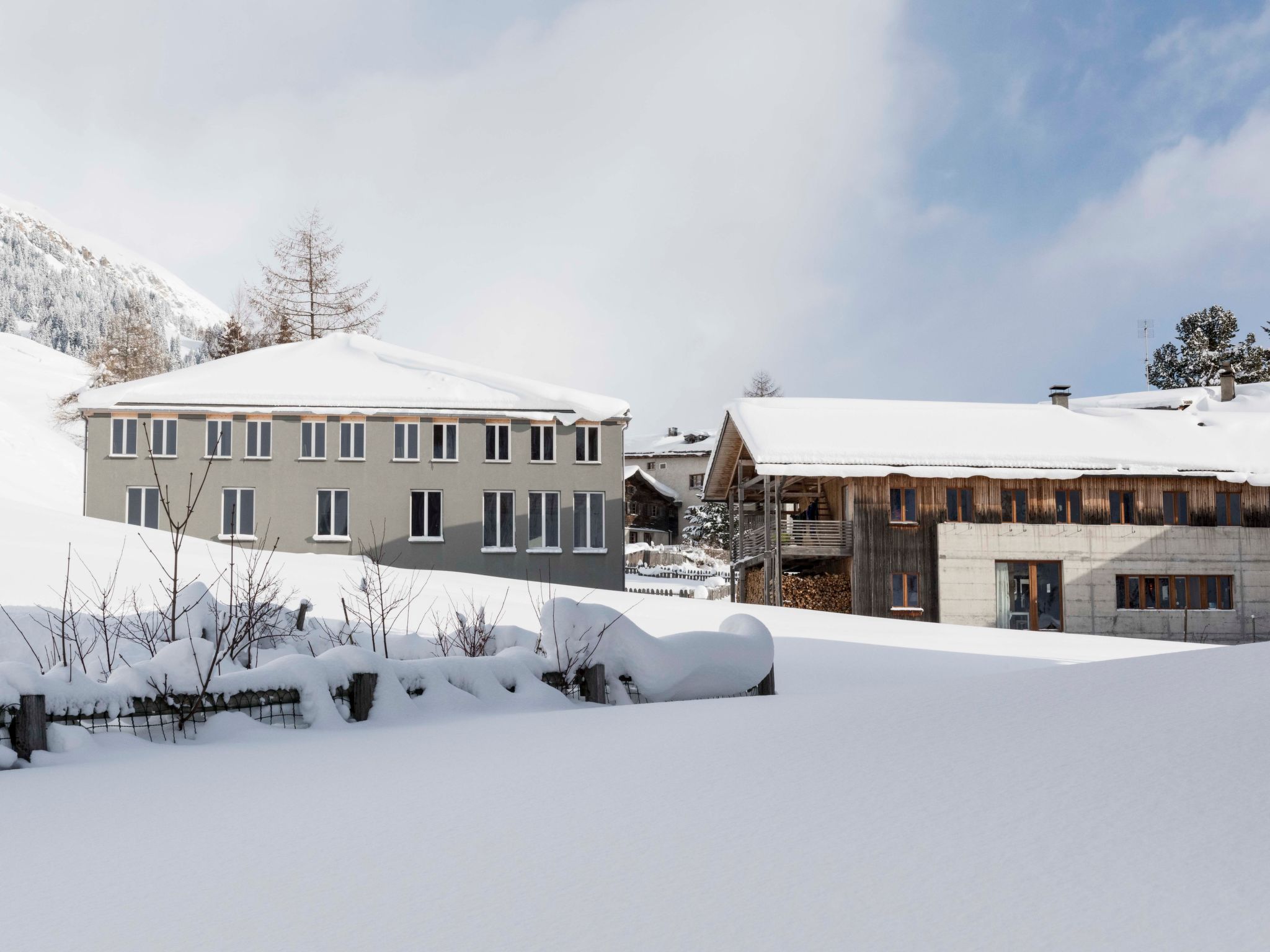 interhome-Ferienhaus Isla, (Nufenen),