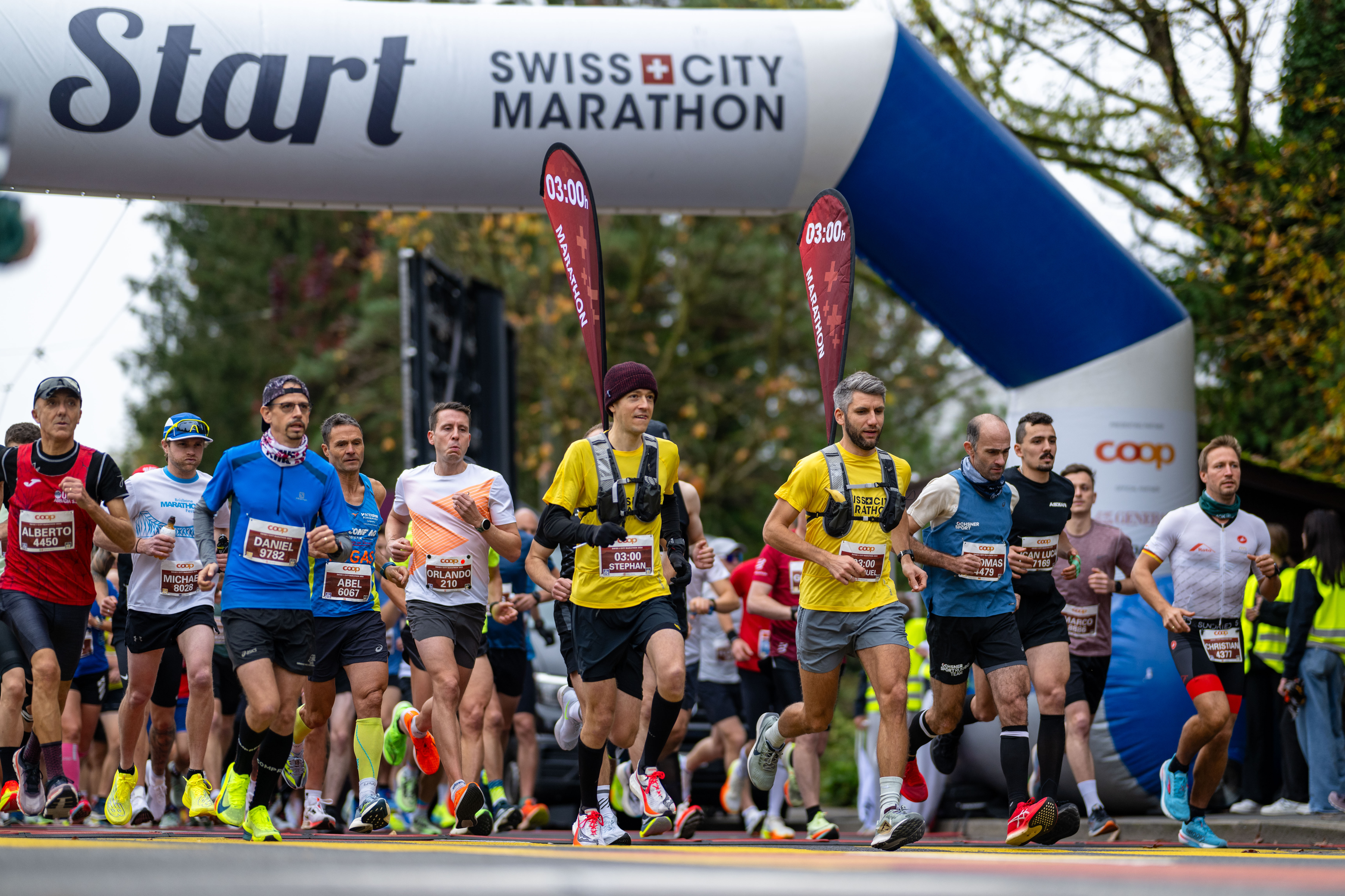 Eager runners at the start of their marathon
