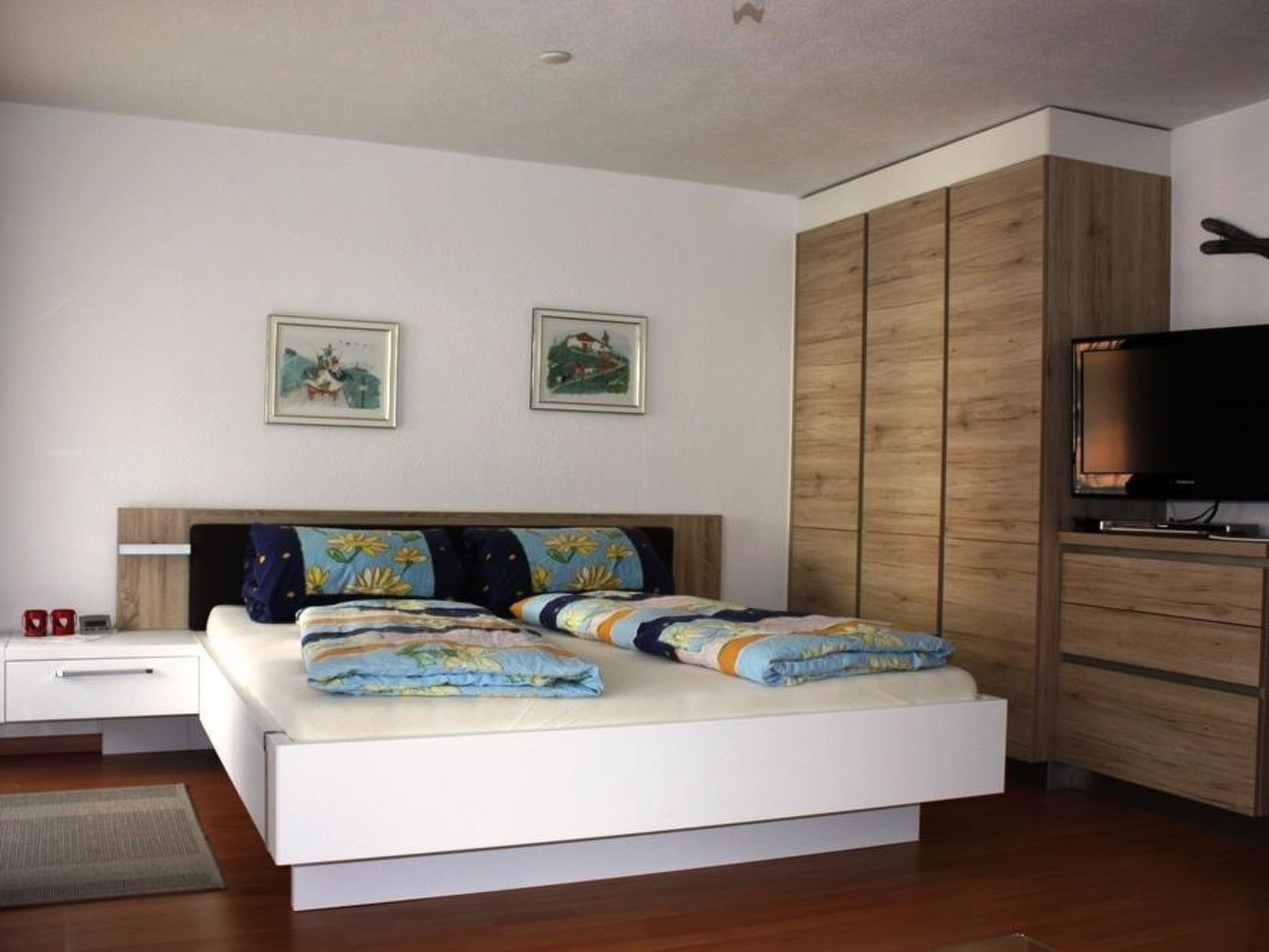 interhome-Chalet Manulia 1 Appartement/Fewo, Dusche oder Bad, WC 1 1/2-Zimmerwohnung