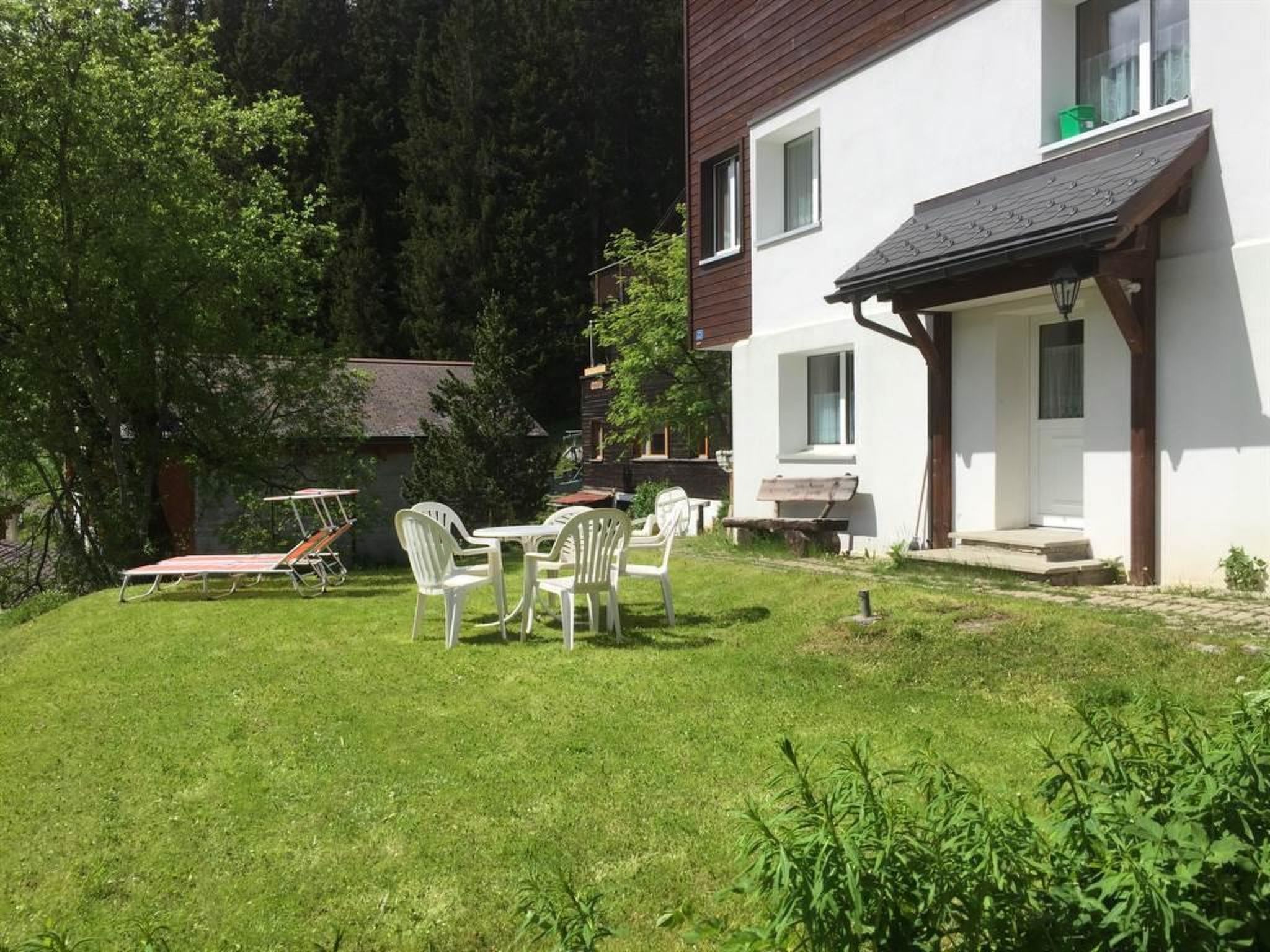 interhome-Haus Thöny EG 4- Bettwohnung