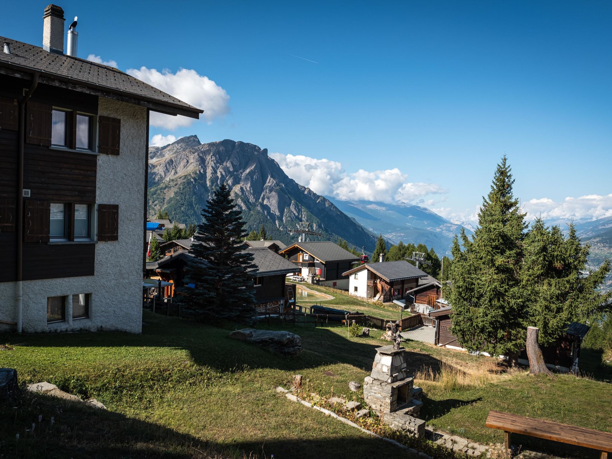 interhome-Chalet Sunnuterrasse Appartement/Fewo, Dusche, WC 4-Zimmerwohnung Dusche, WC