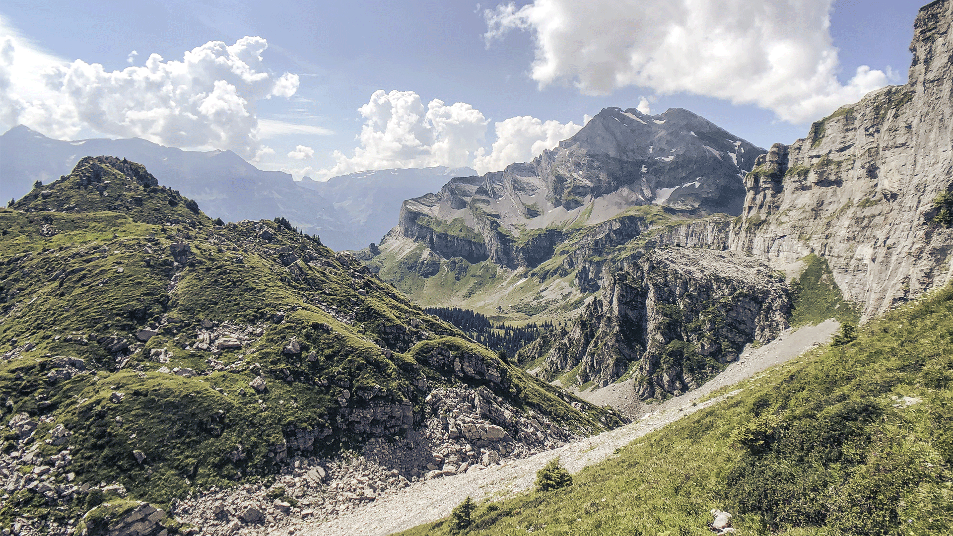 Aussicht von der Sonnenterasse Braunwald