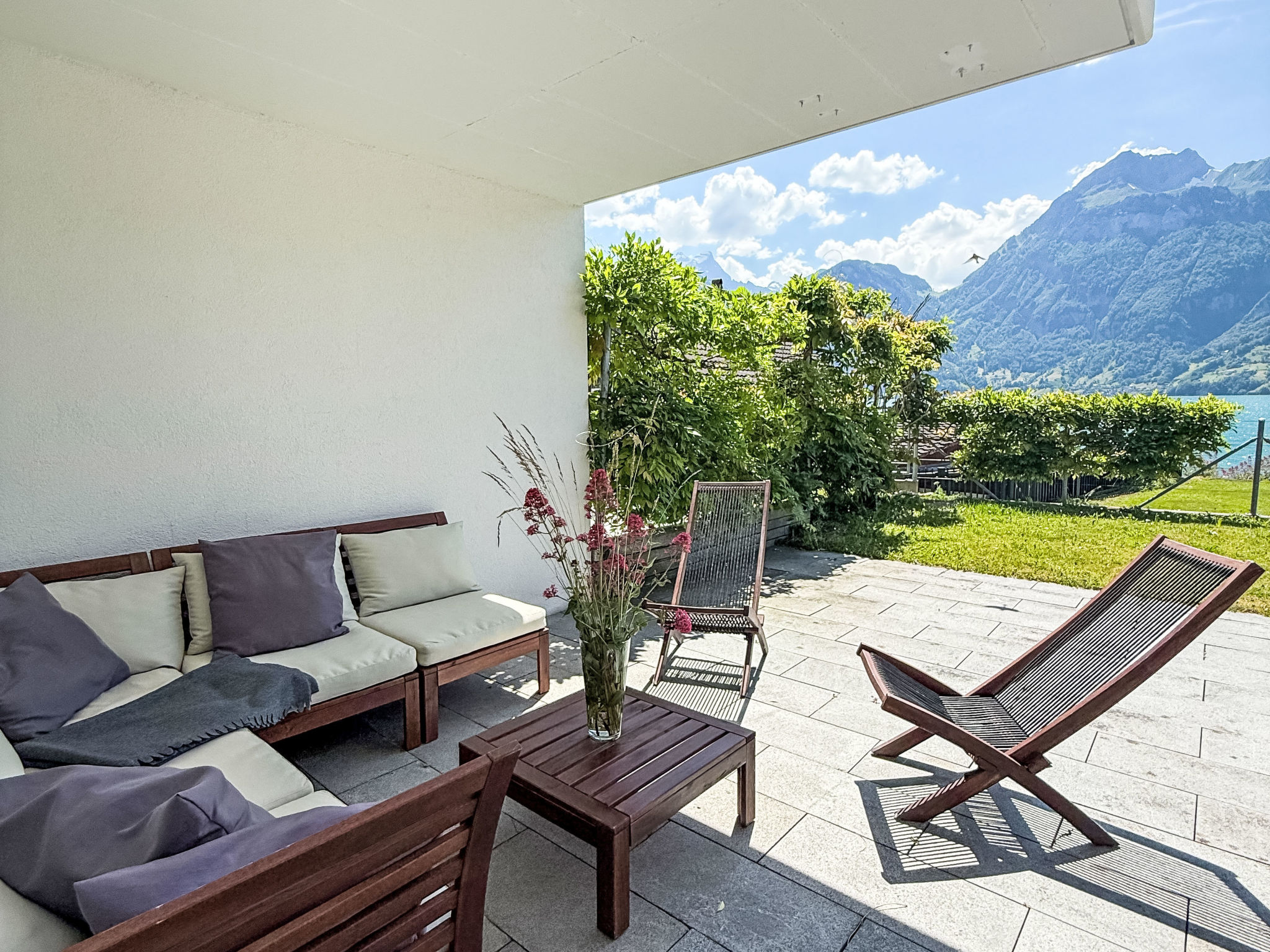 interhome-Villa am See 5 - Beach House