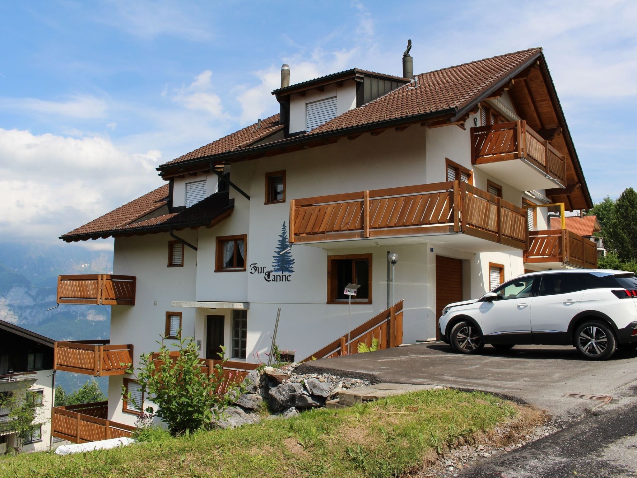 interhome-Haus zur Tanne (CharmingStay), (Flumserberg Tannenboden),