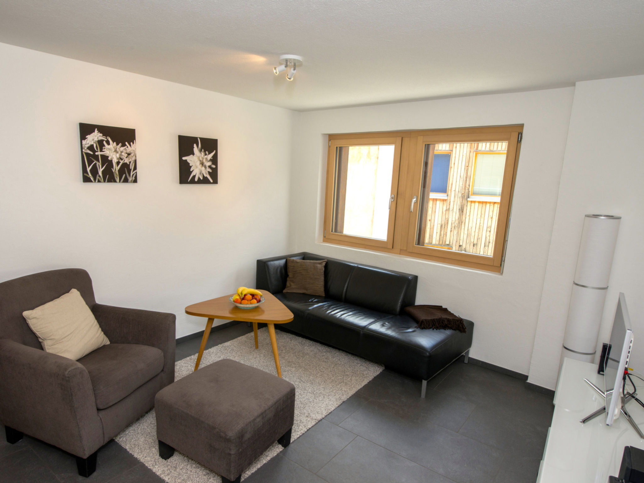 interhome-Chasa Tablà, (Guarda)