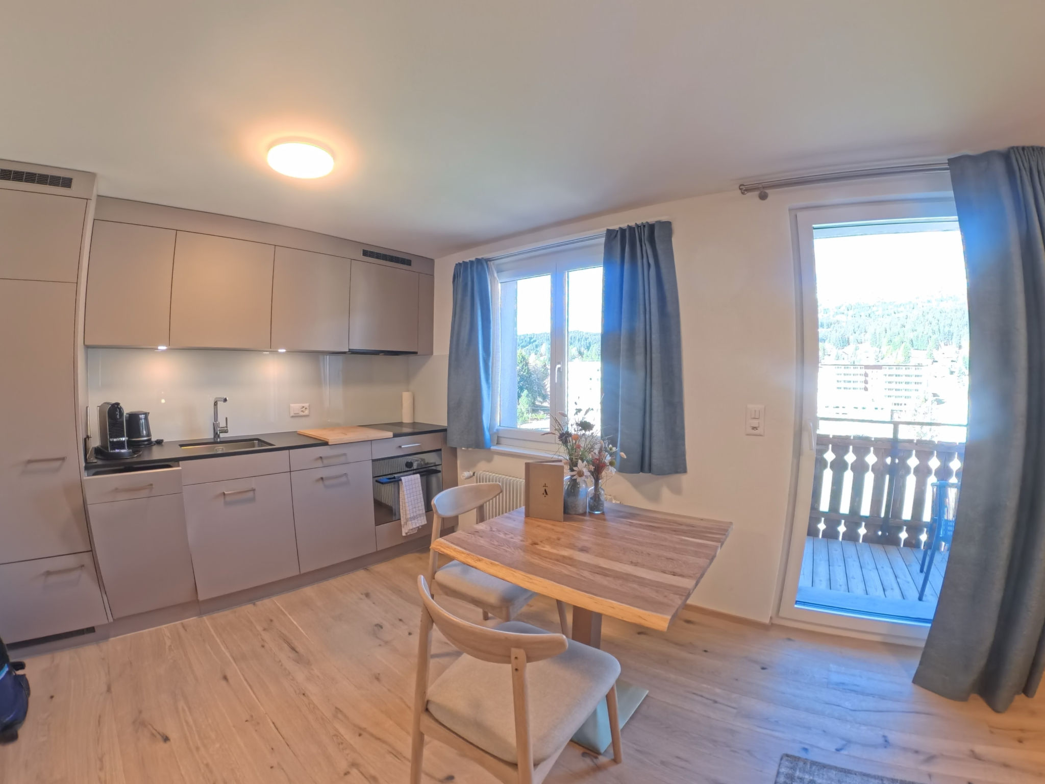 interhome-1627 Aurora Studio mit Balkon