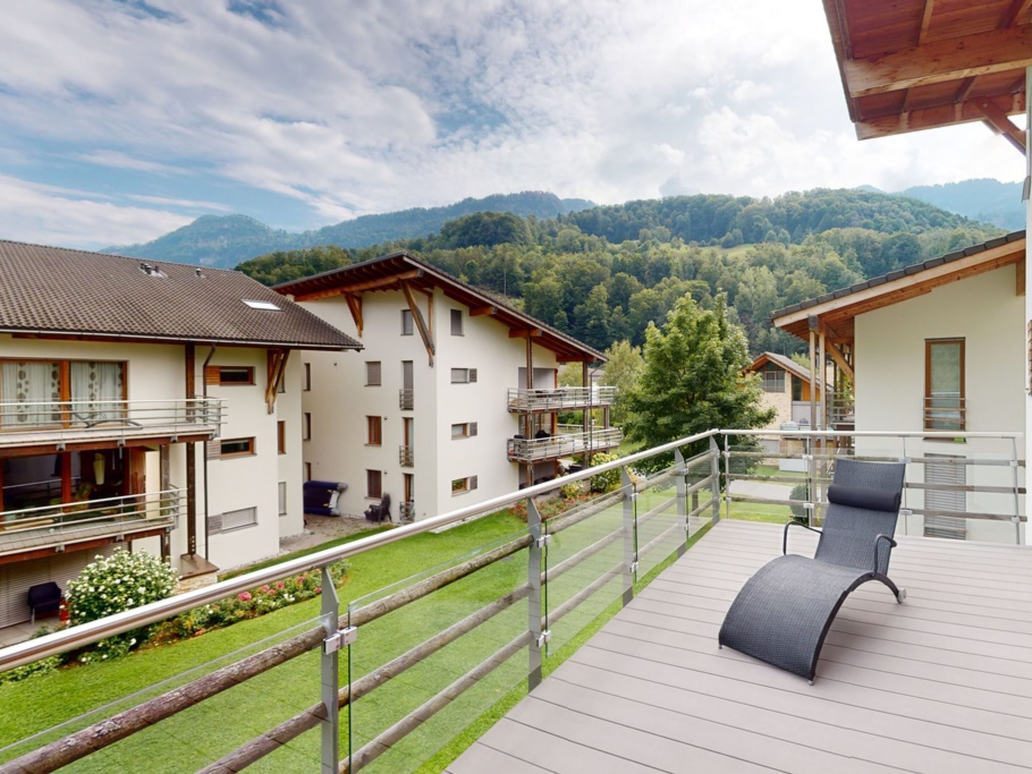 interhome-Walensee House & Apartments, (Unterterzen),