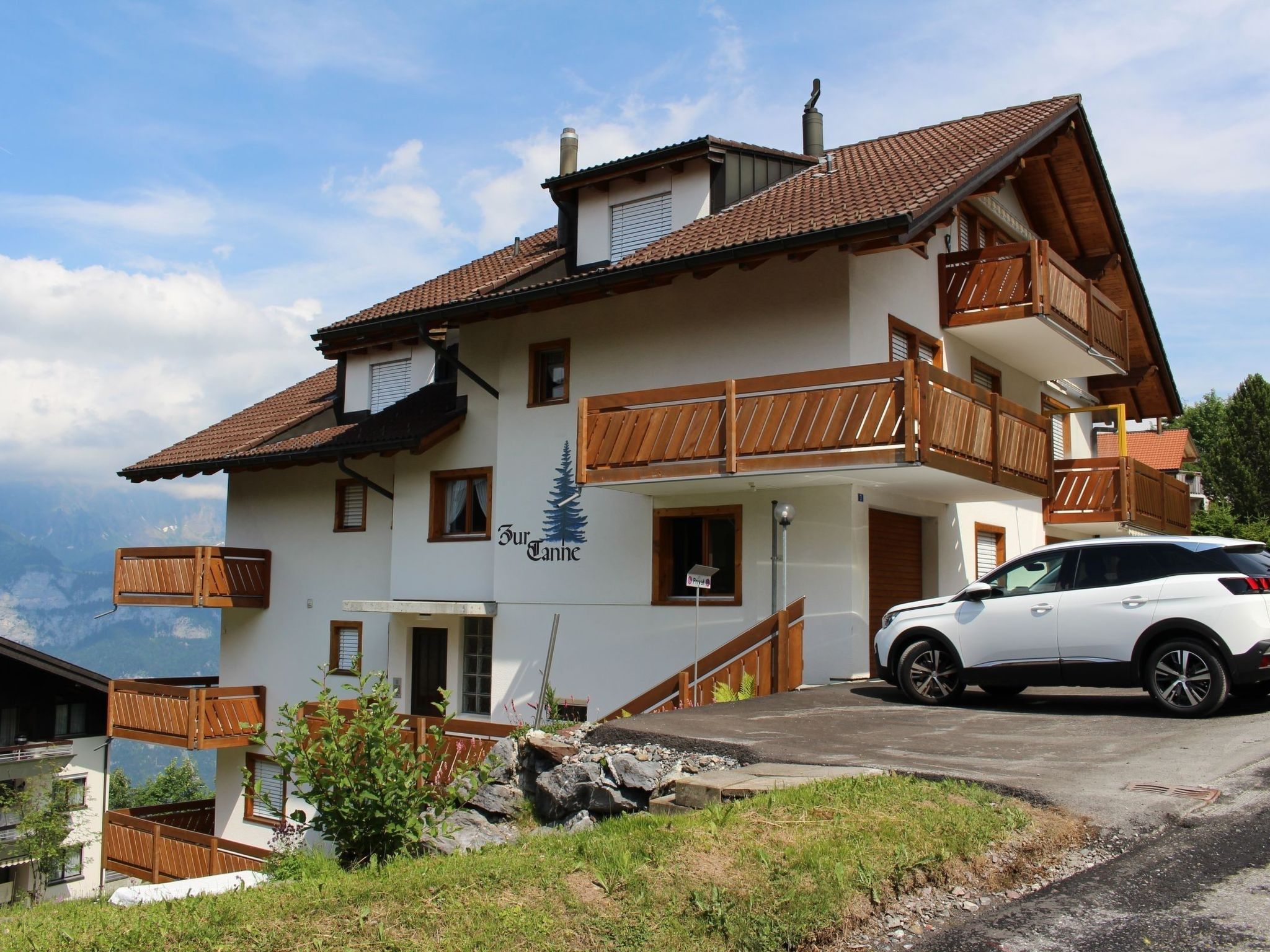 interhome-Haus zur Tanne (CharmingStay), (Flumserberg Tannenboden),
