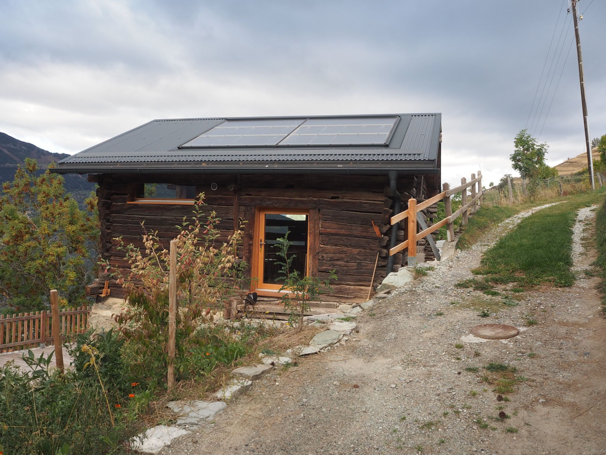 interhome-Val d'Hérens - Chalet "La grange à Marcel" (Die