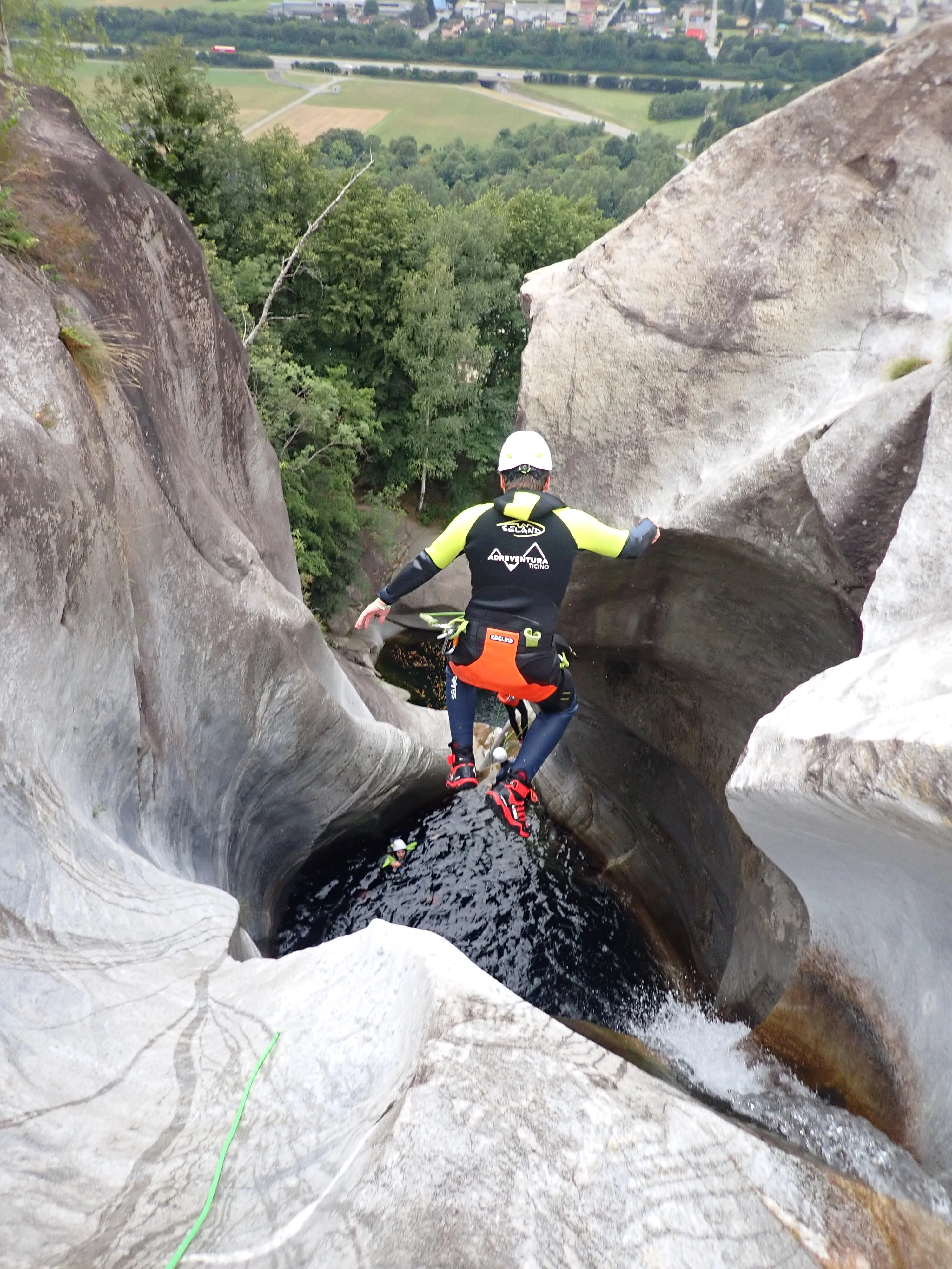 mys-Canyoning Boggera-purelements CH Sagl (Canonying) - purelements_canyoning_boggera_riviera_pro0.JPG