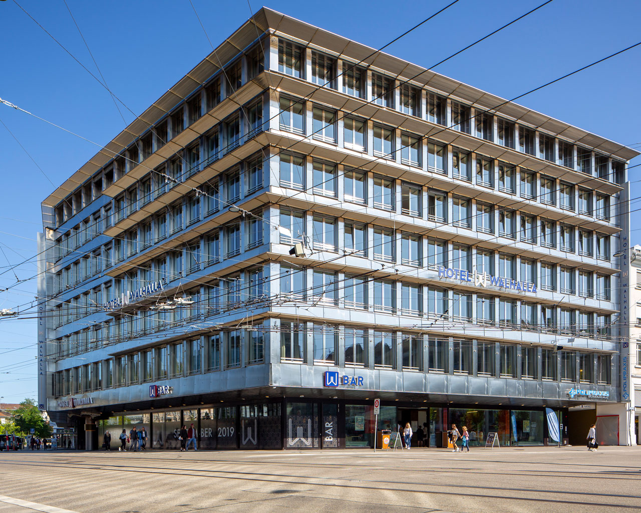 tomas-Hotel Walhalla - Aussenansicht