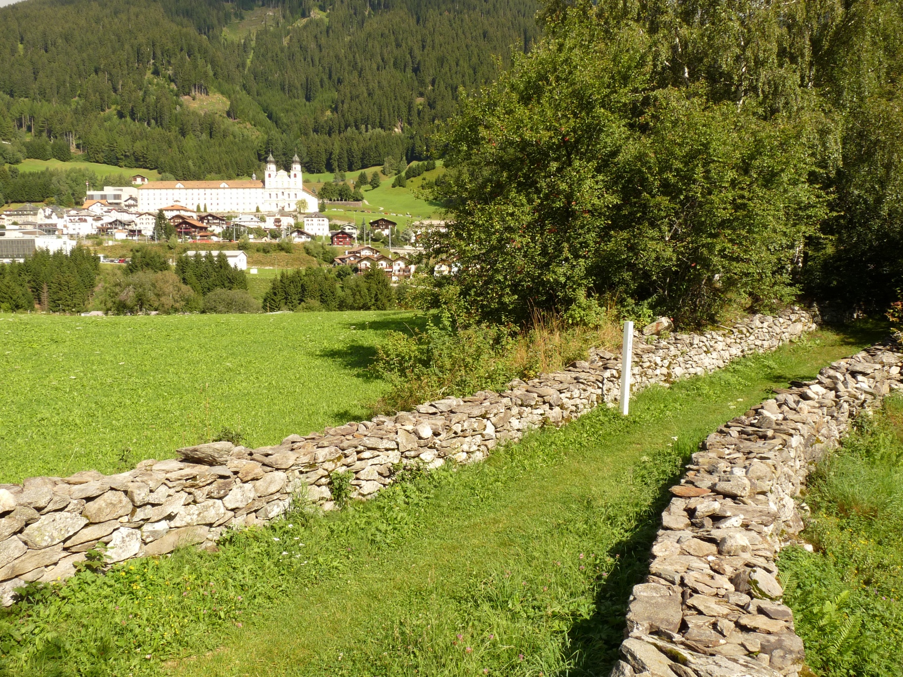 Trockenmauer-Weg Salaplauna