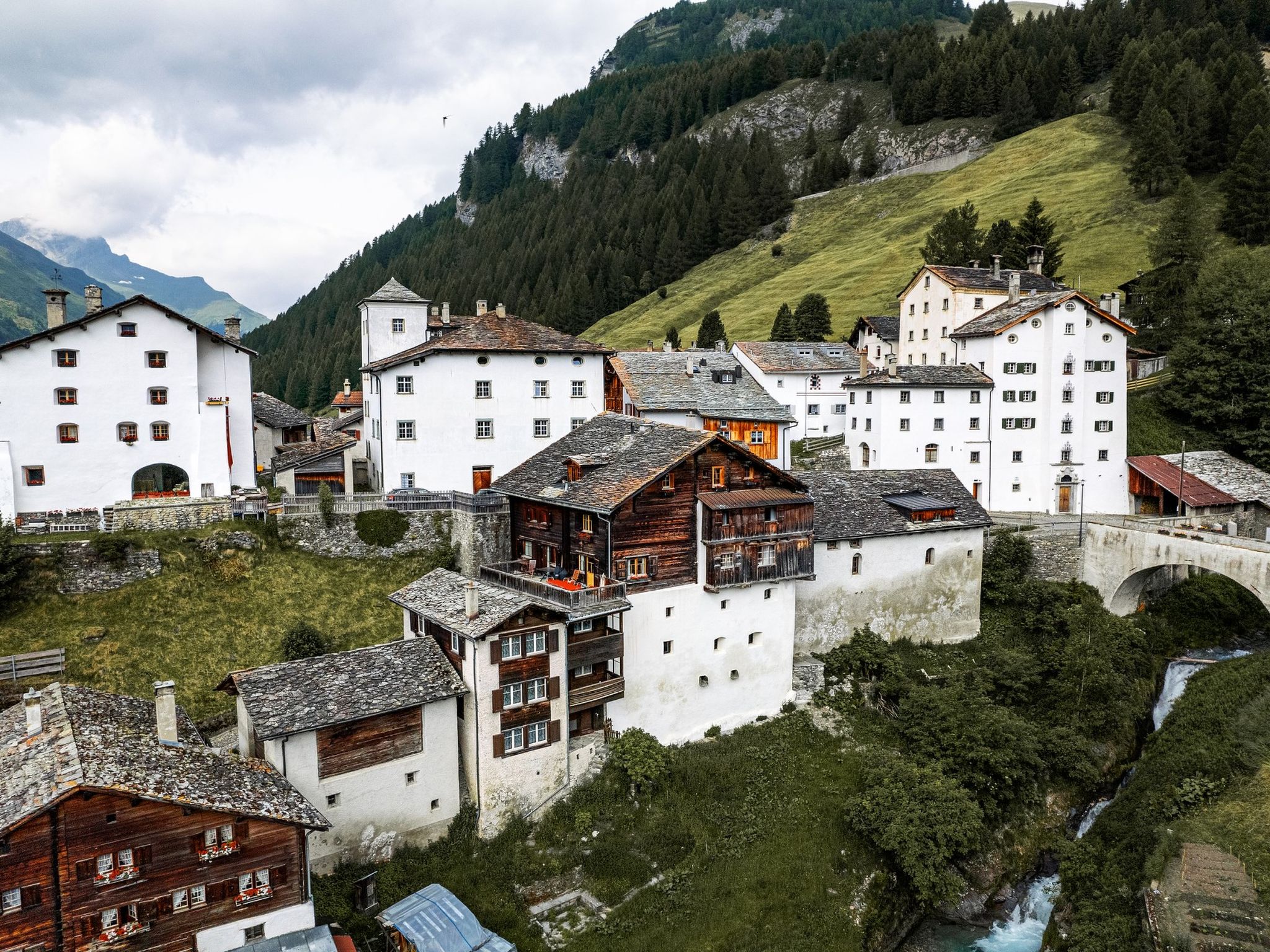 interhome-Historisches Teiler-Haus, (Splügen),