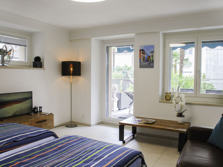 interhome-Appartamento 2- Giardino