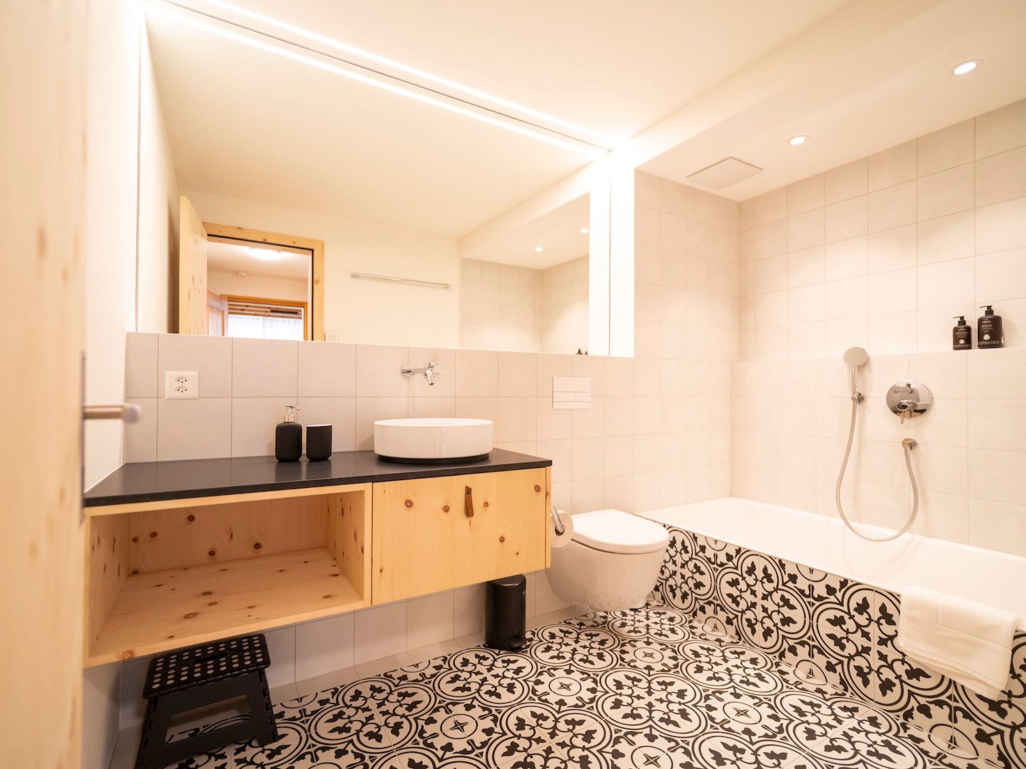 interhome-Chasa Muntanella, (Ftan)